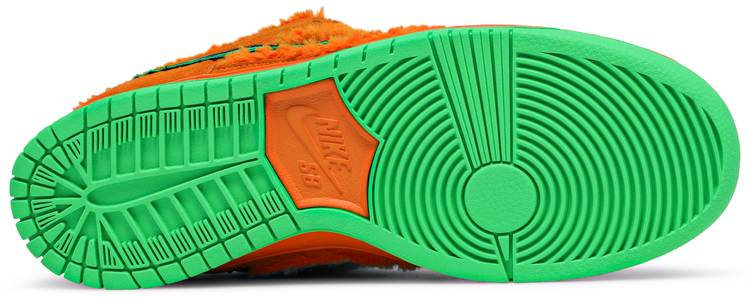 CA8BB838-8E27-76A4-5AB6-D7CD61BBA080