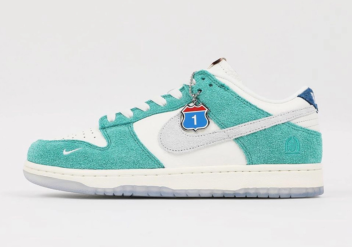 Kasina_x_Nike_Dunk_Low_Road_Sign_Neptune_Green_Shoes_CZ6501-101