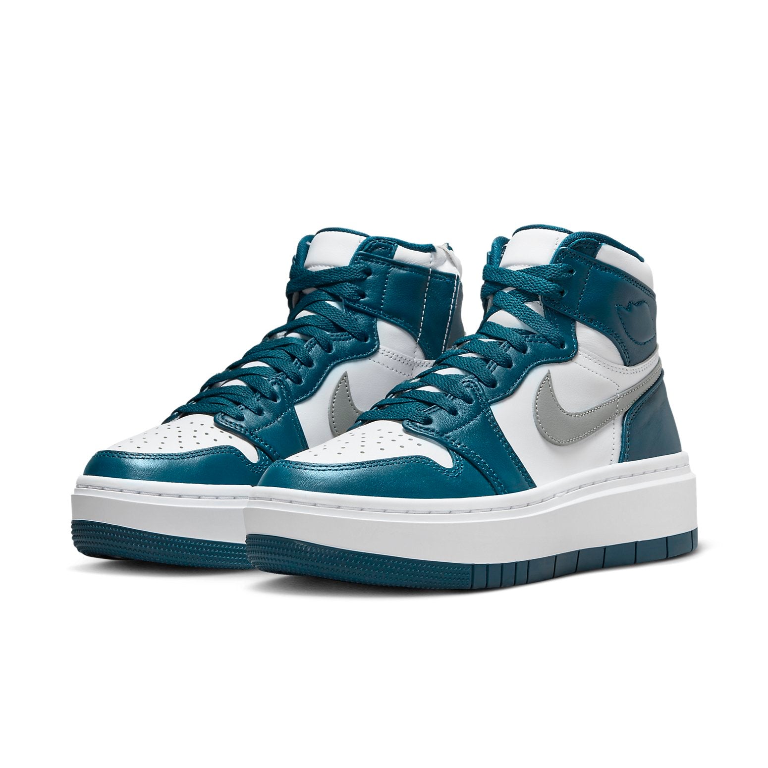 Air Jordan 1 Elevate High ‚Sky J French Blue‘ DN3253-401