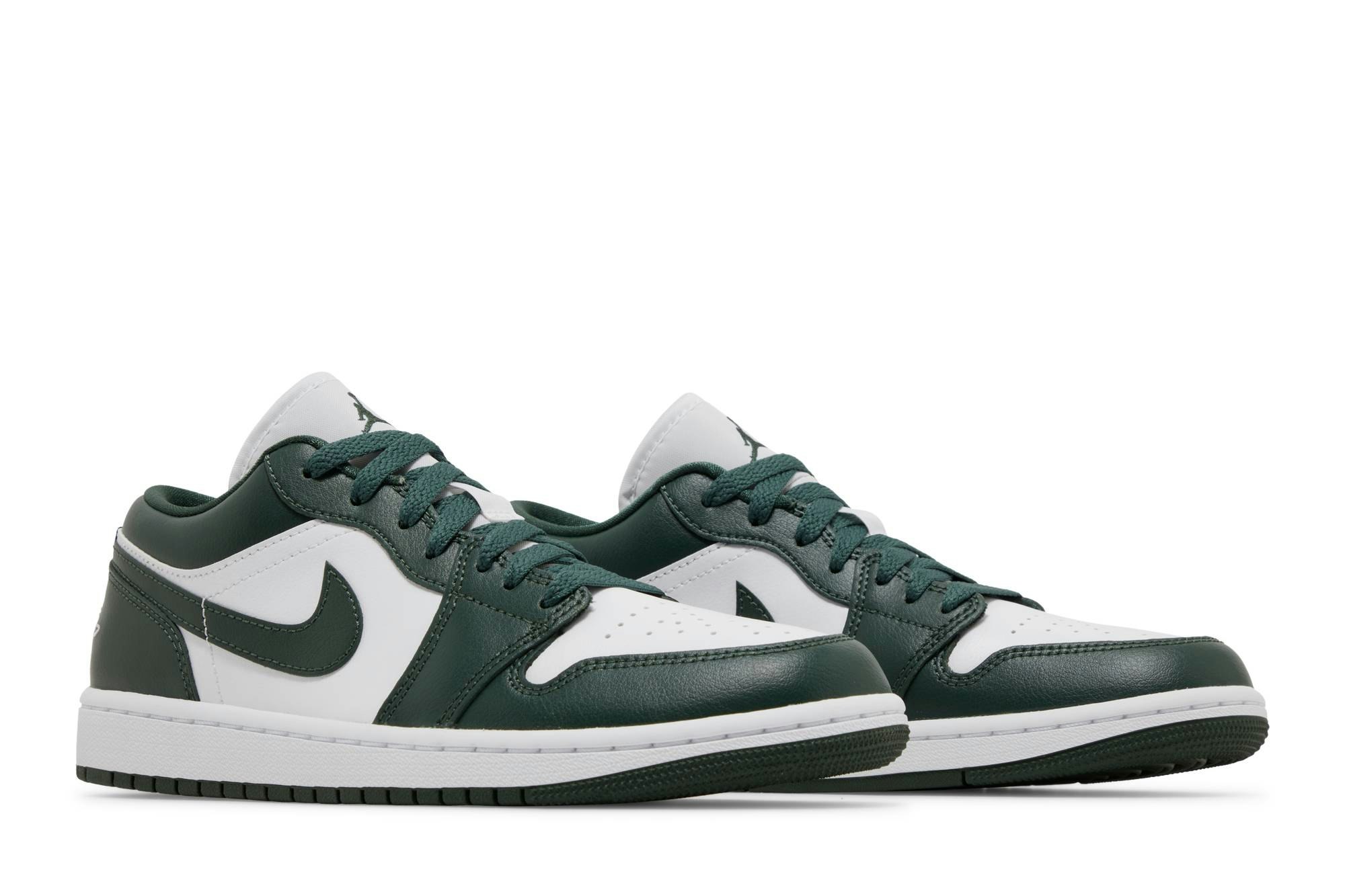 Air Jordan 1 Low ‚Galactic Jade‘ DC0774-113