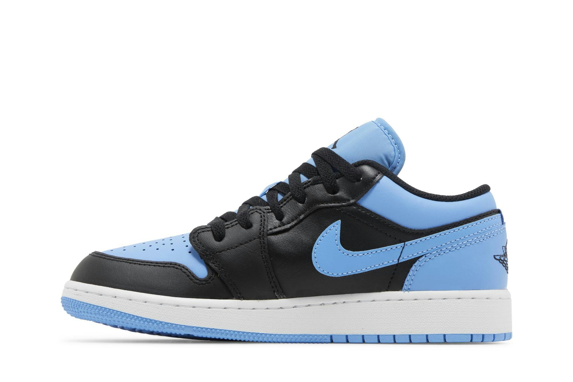 Air Jordan 1 Low ‚University Blue‘ 553560-041