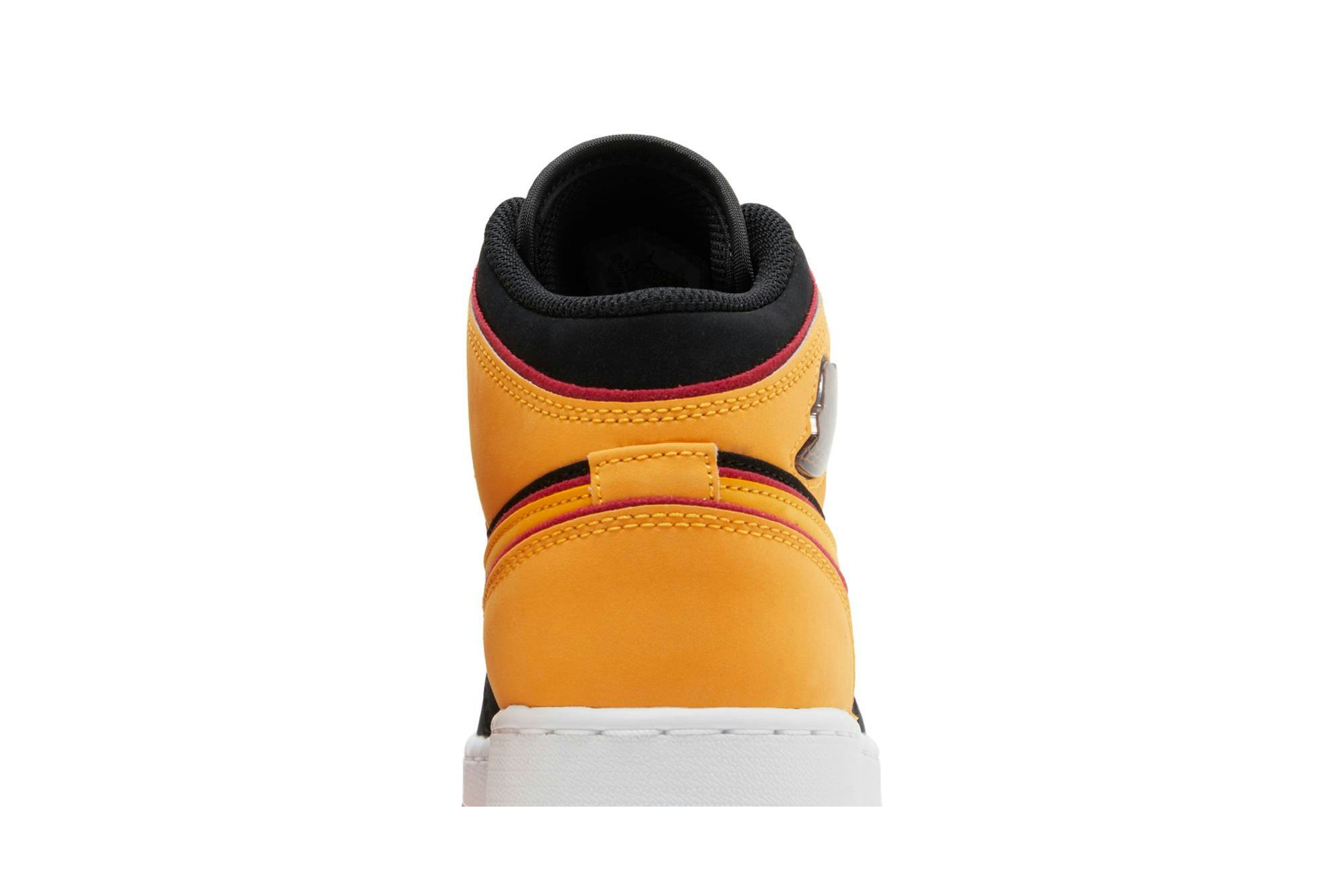 Air Jordan 1 Mid SE ‚Vivid Orange‘ FJ4924-008