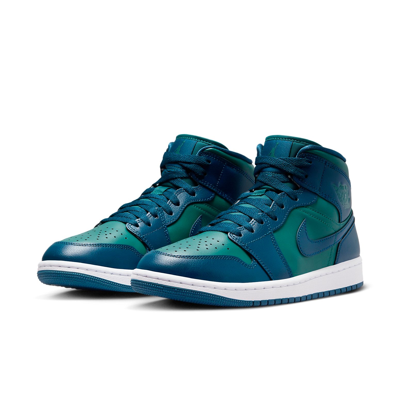 Air Jordan 1 Mid ‚Sky J Teal French Blue‘ BQ6472-301