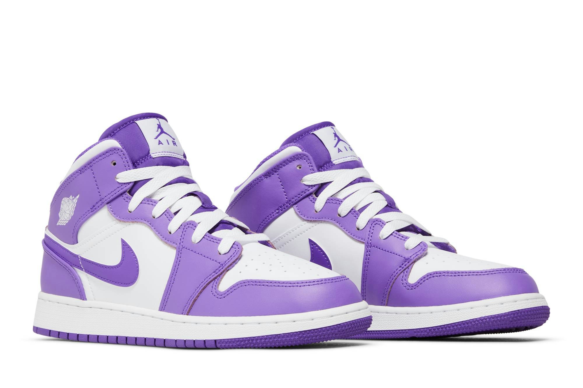 Air Jordan 1 Mid ‚White Purple‘ DQ8423-511