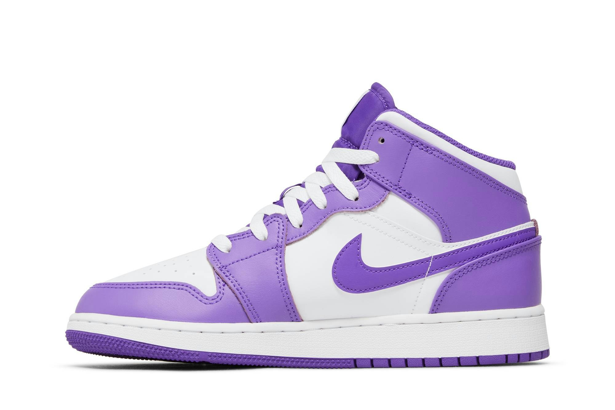 Air Jordan 1 Mid ‚White Purple‘ DQ8423-511