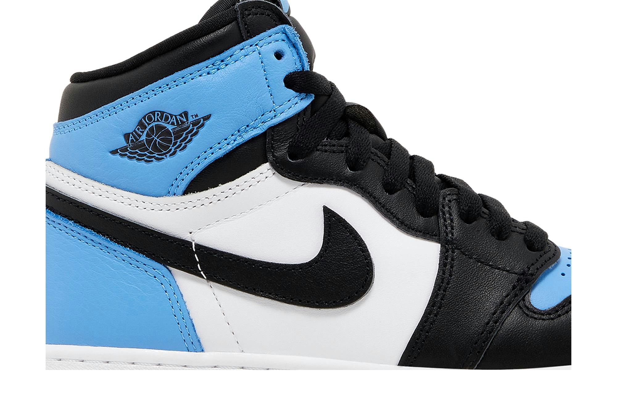 Air Jordan 1 Retro High OG ‚UNC Toe‘ FD1437-400