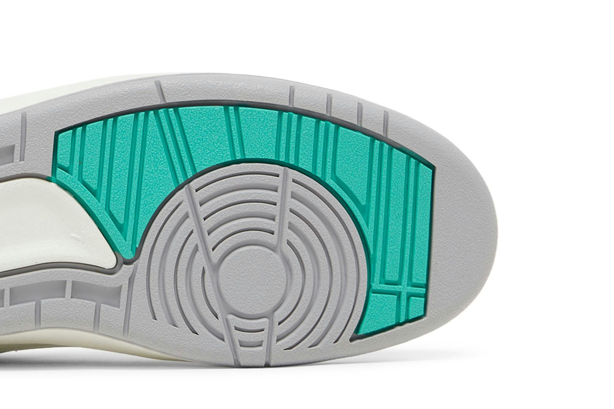 Air Jordan 2 Retro ‚Crystal Mint‘ FN6755-100