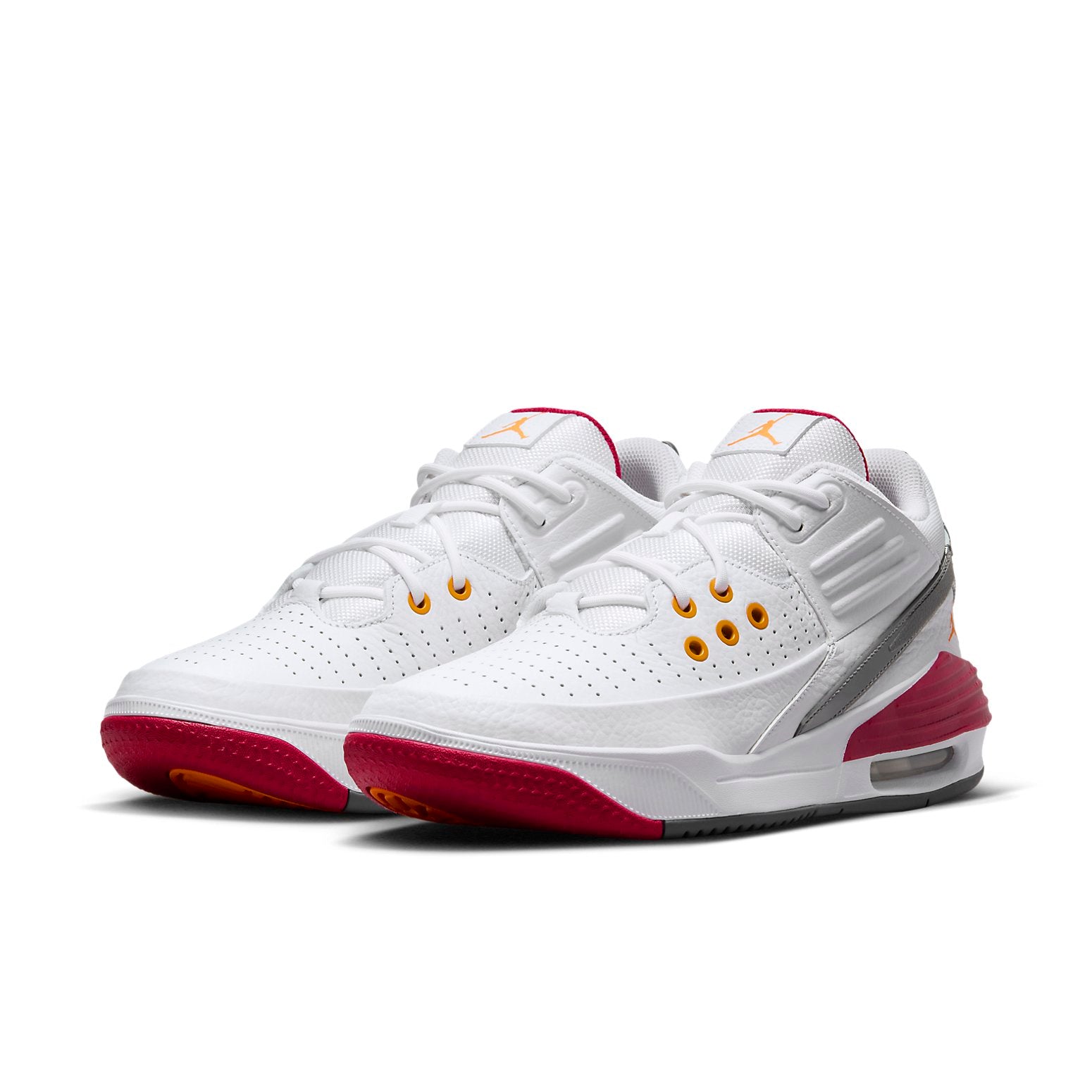 Air Jordan Max Aura 5 ‚White Cardinal Red‘ DZ4353-160