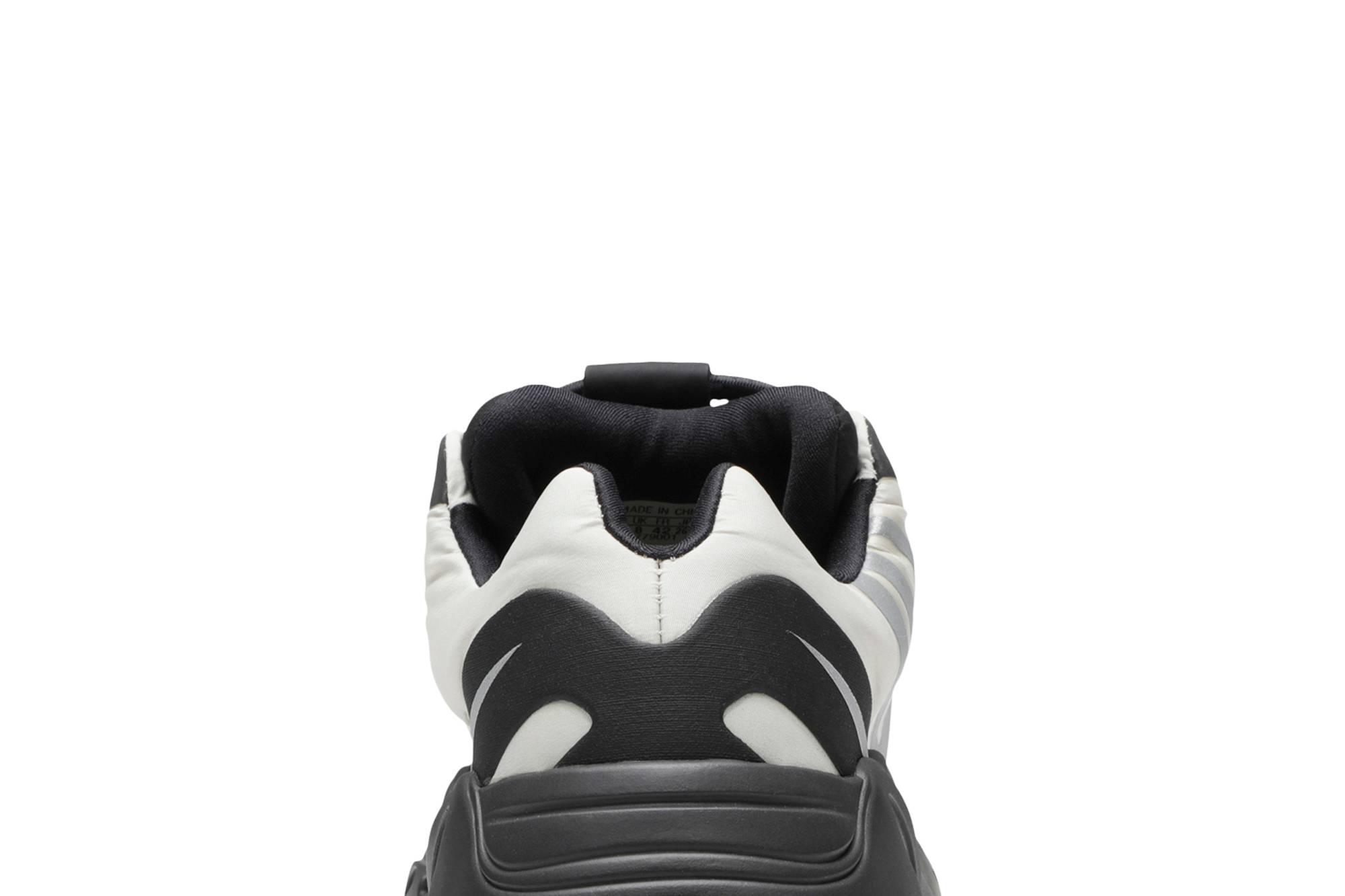 adidas Yeezy Boost 700 MNVN ‚Bone‘ FY3729 Domahi store