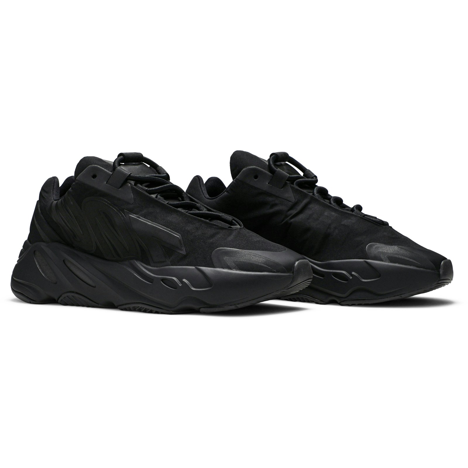 adidas Yeezy Boost 700 MNVN ‚Triple Black‘ FV4440 Domahi store
