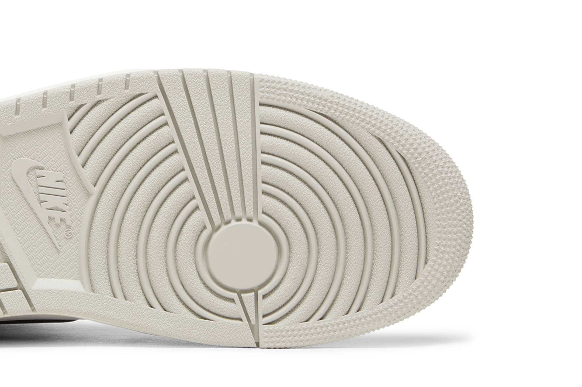 Air Jordan 1 High OG ‚Elephant‘ DZ5485-052 Domahi store