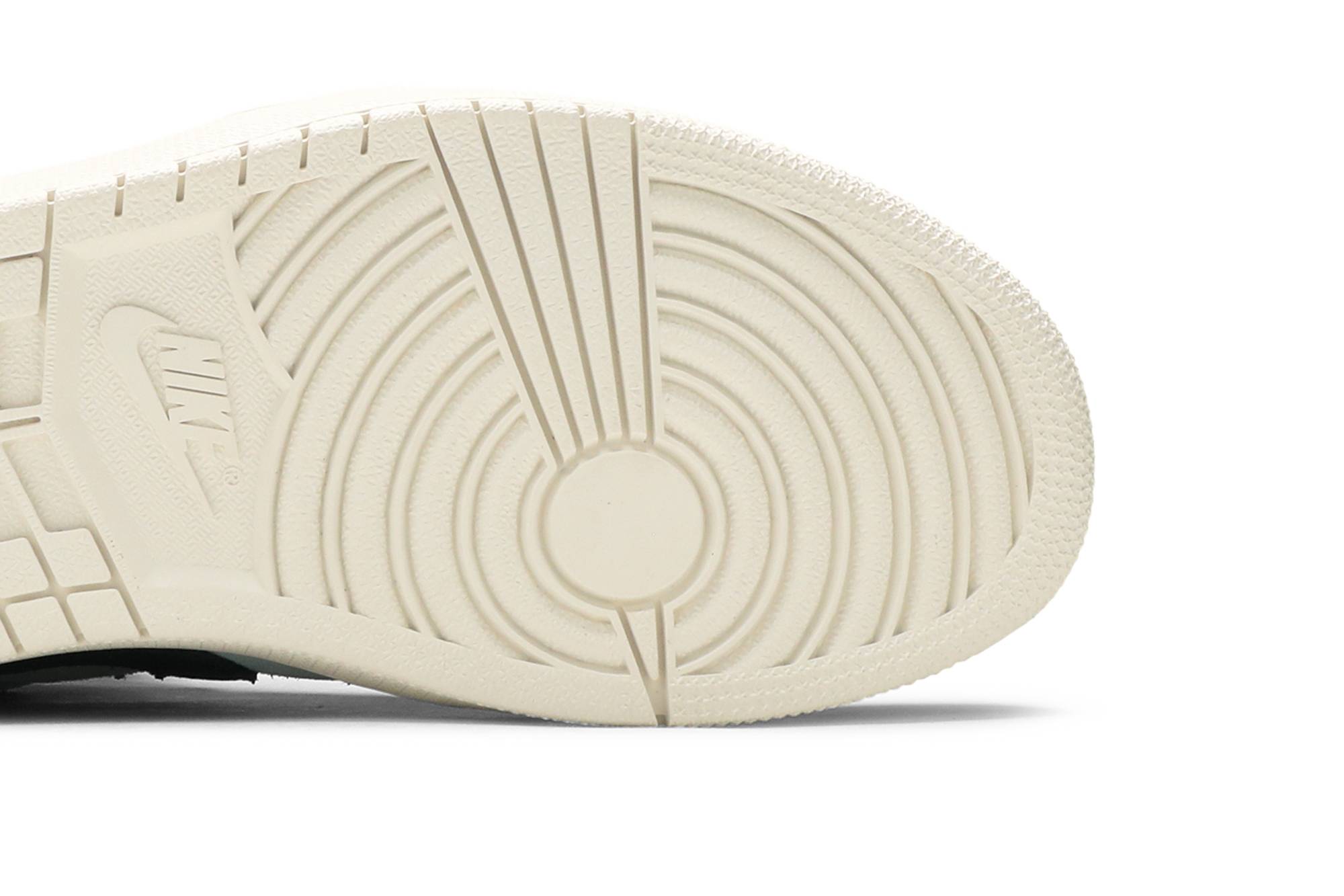 Air Jordan 1 High Switch ‚Purple Pulse‘ CW6576-500 Domahi store