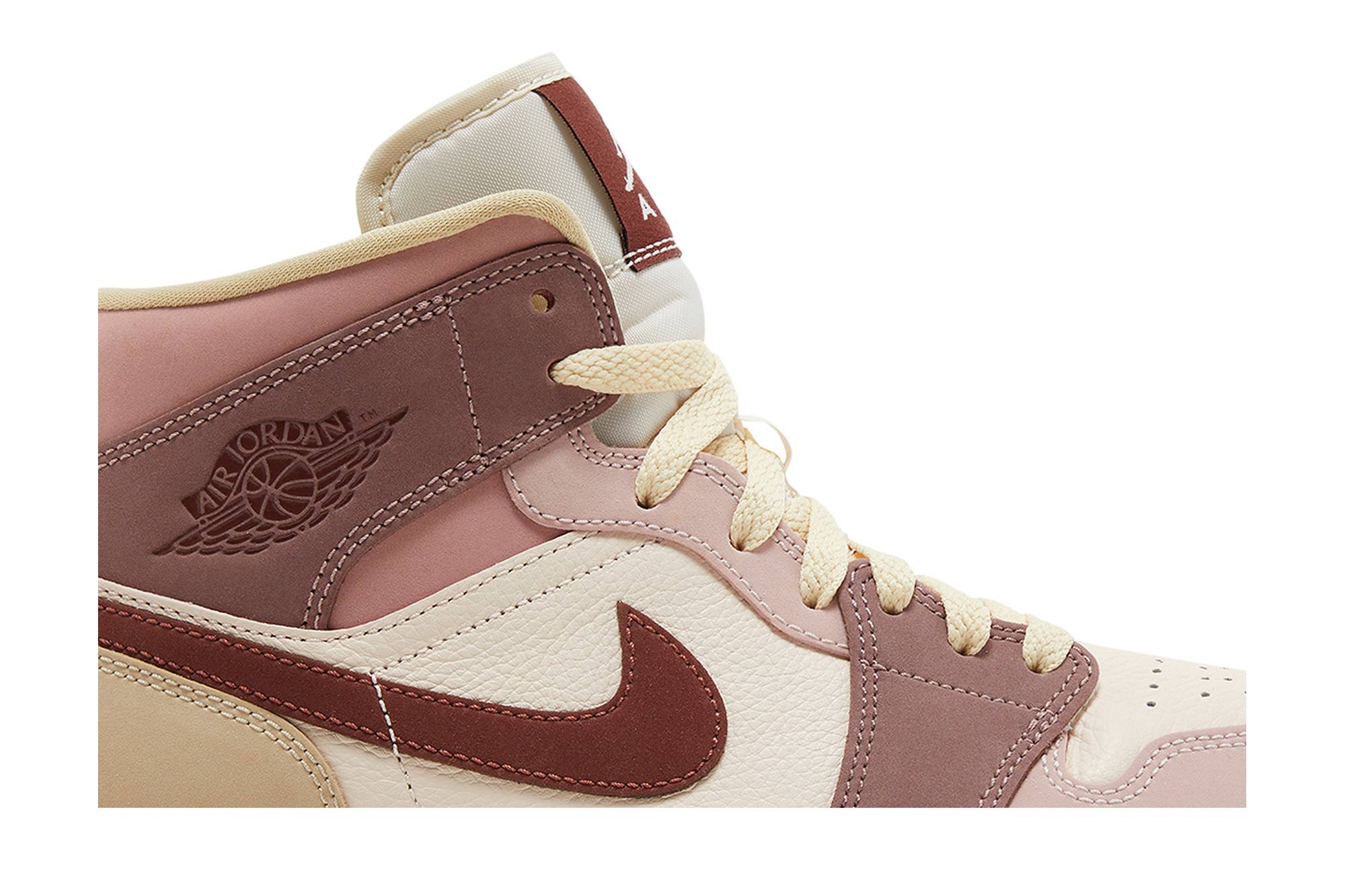 Air Jordan 1 Mid ‚Dark Pony‘ DO7440-821 Domahi store