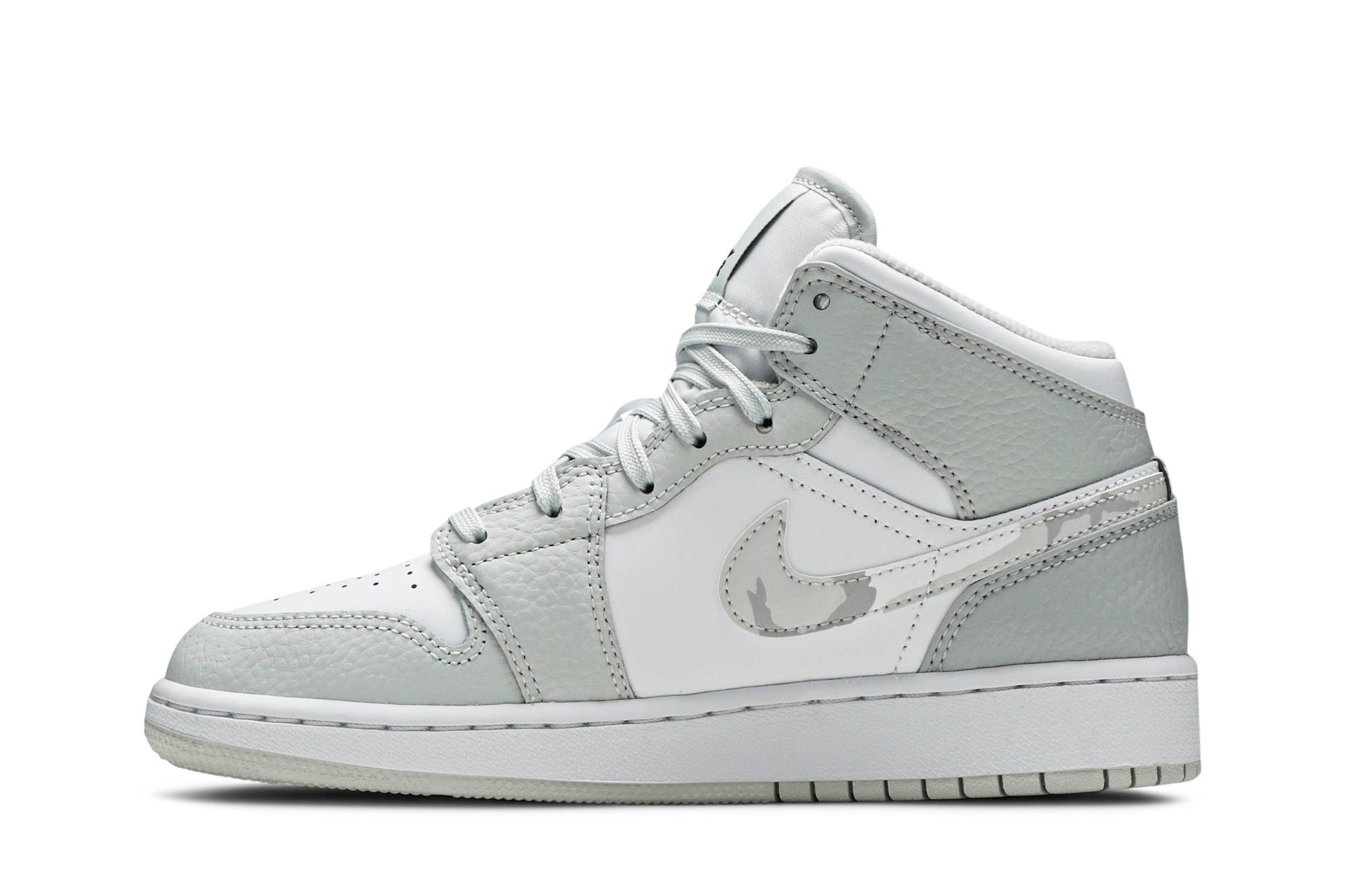 Air Jordan 1 Mid SE ‚Swoosh Logo – Grey Camo‘ DD3235-100 Domahi store
