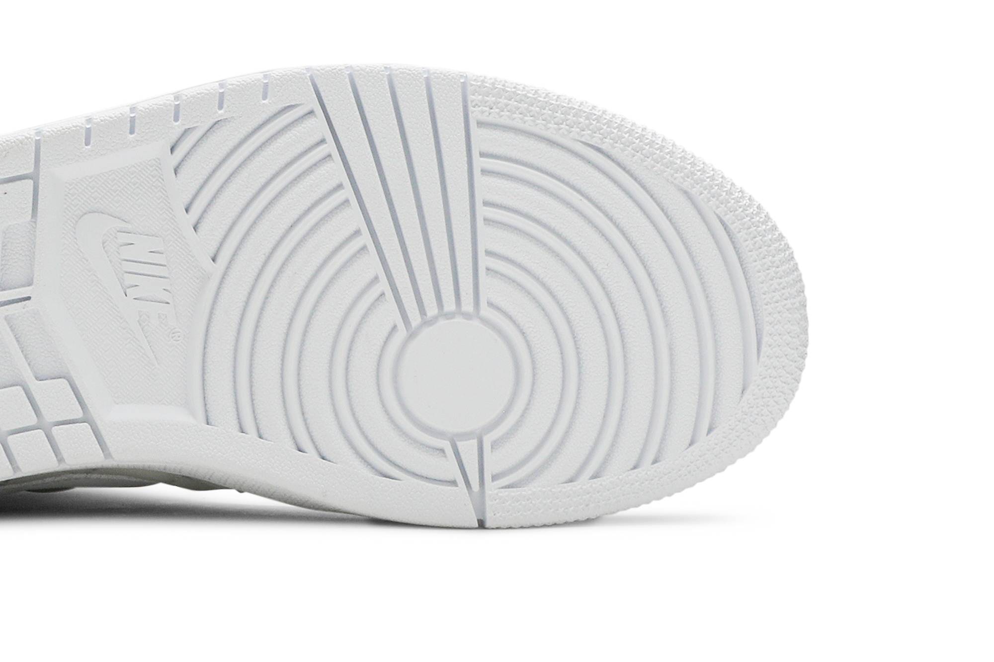 Air Jordan 1 Mid SE ‚White Quilted‘ DB6078-100 Domahi store