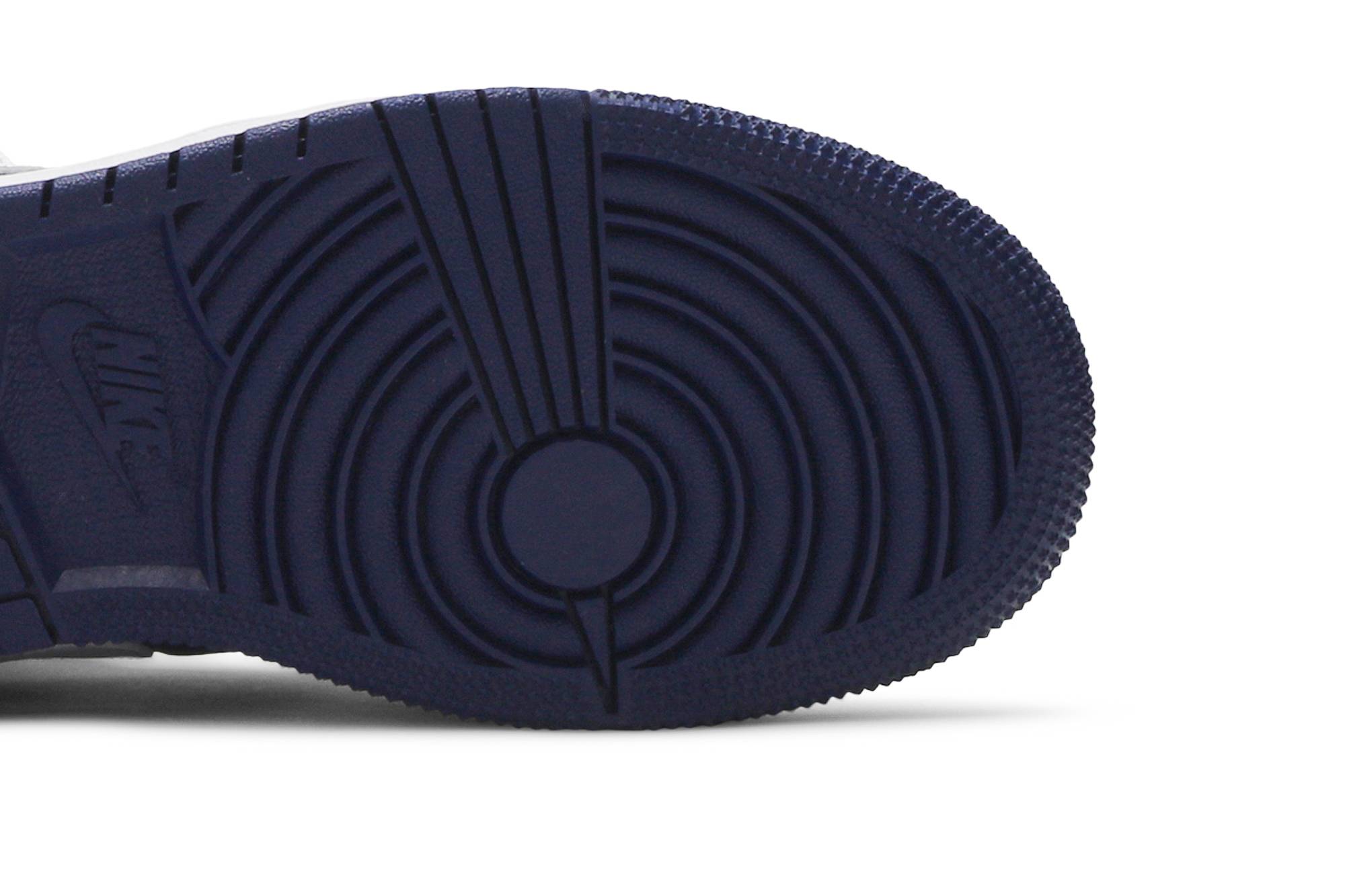 Air Jordan 1 Mid ‚White Deep Royal Blue‘ 554725-131 Domahi store