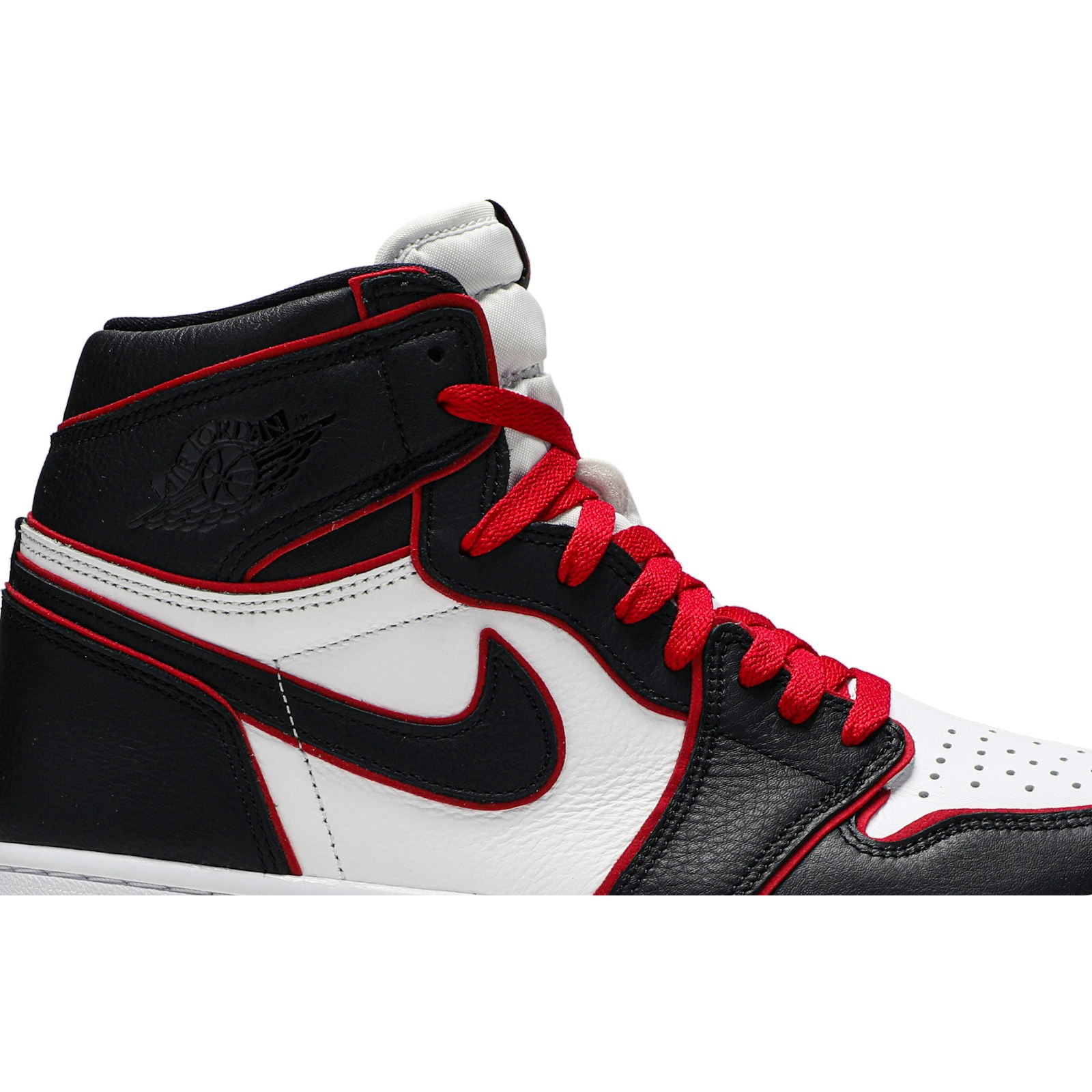 Air Jordan 1 Retro High OG ‚Bloodline‘ 555088-062 Domahi store