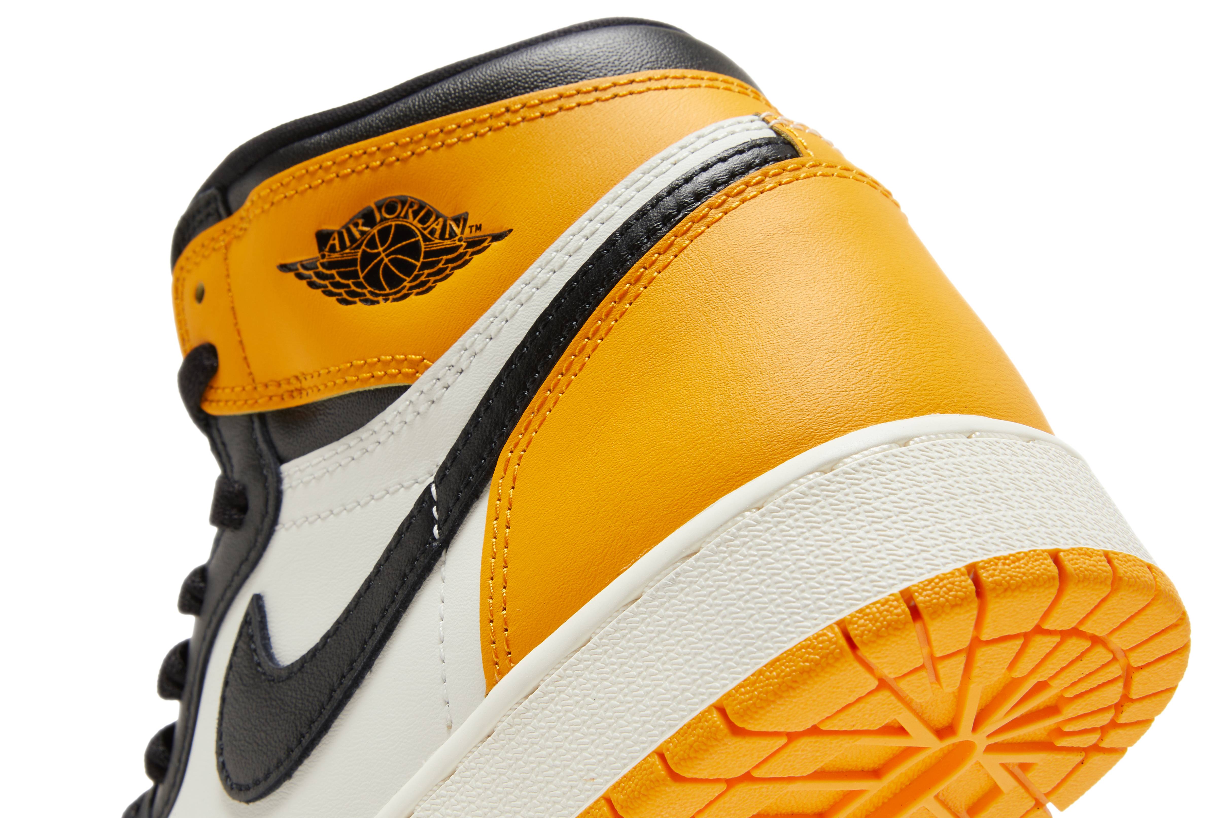 Air Jordan 1 Retro High OG ‚Yellow Toe‘ 555088-711 Domahi store