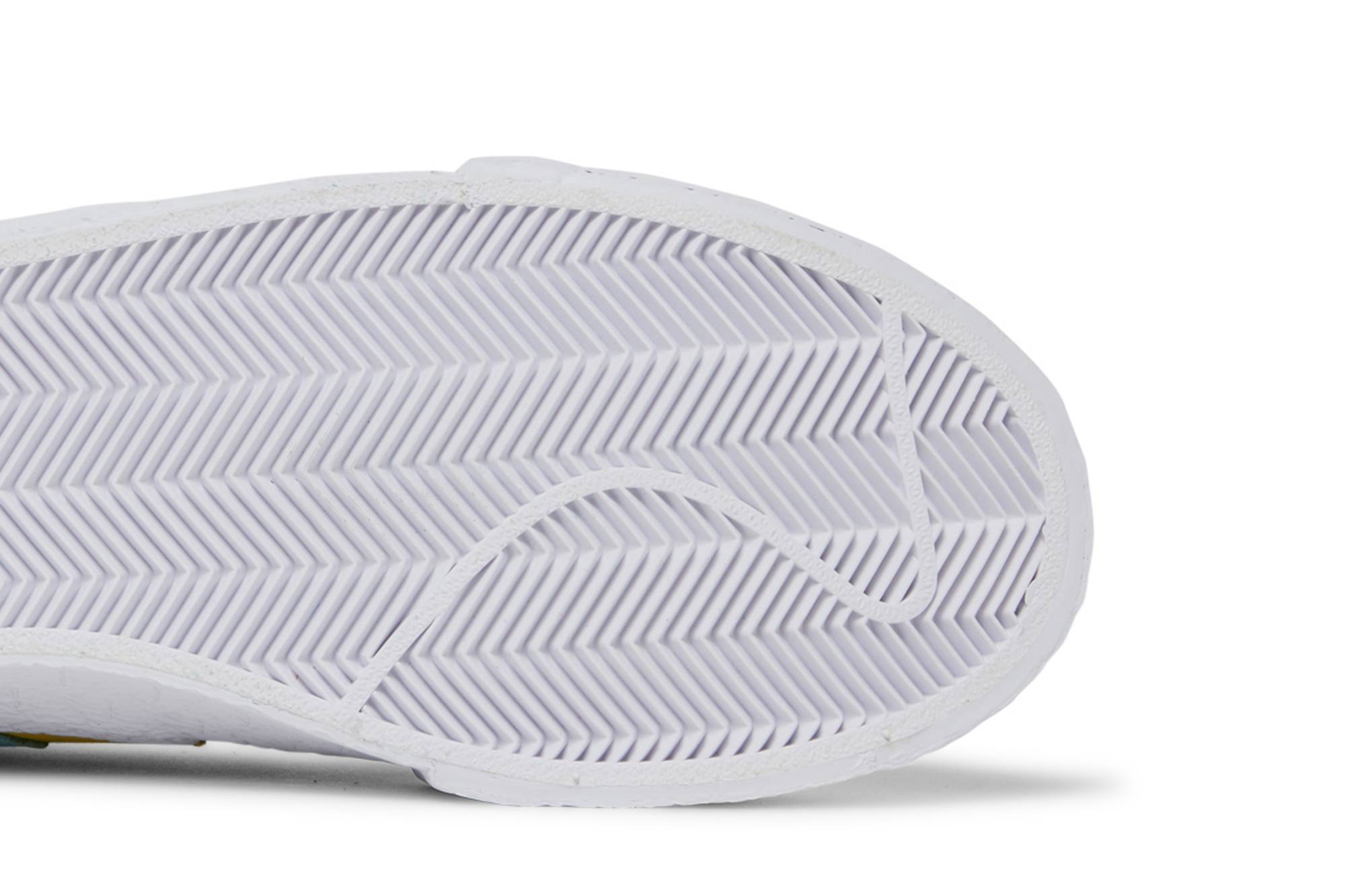 KAWS x sacai x Nike Blazer Low ‚Neptune Blue‘ DM7901-400 Domahi store