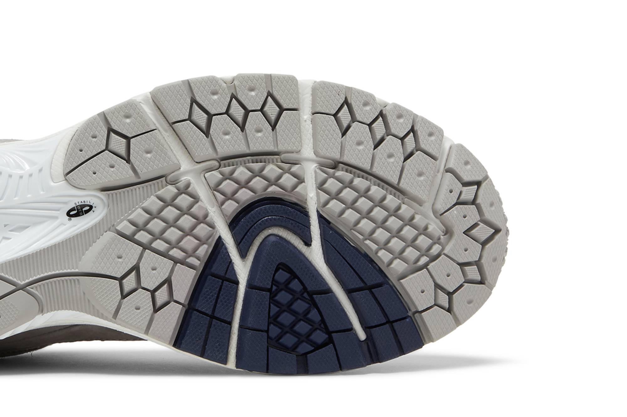 New Balance thisisneverthat x 2002R ‚The 2022 Downtown Run‘ M2002RTH Domahi Store