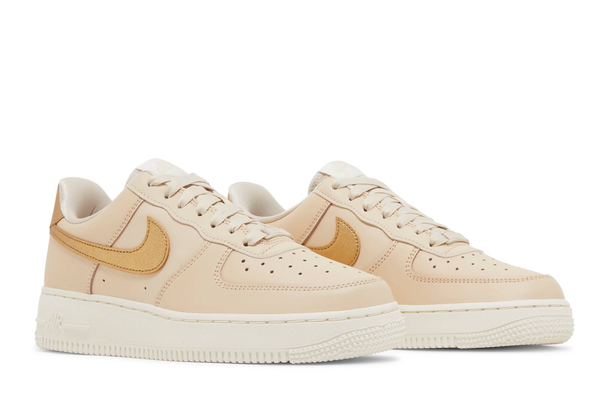 Nike Air Force 1 ’07 Essential ‚Sanddrift Gold‘ DQ7569-102 Domahi store
