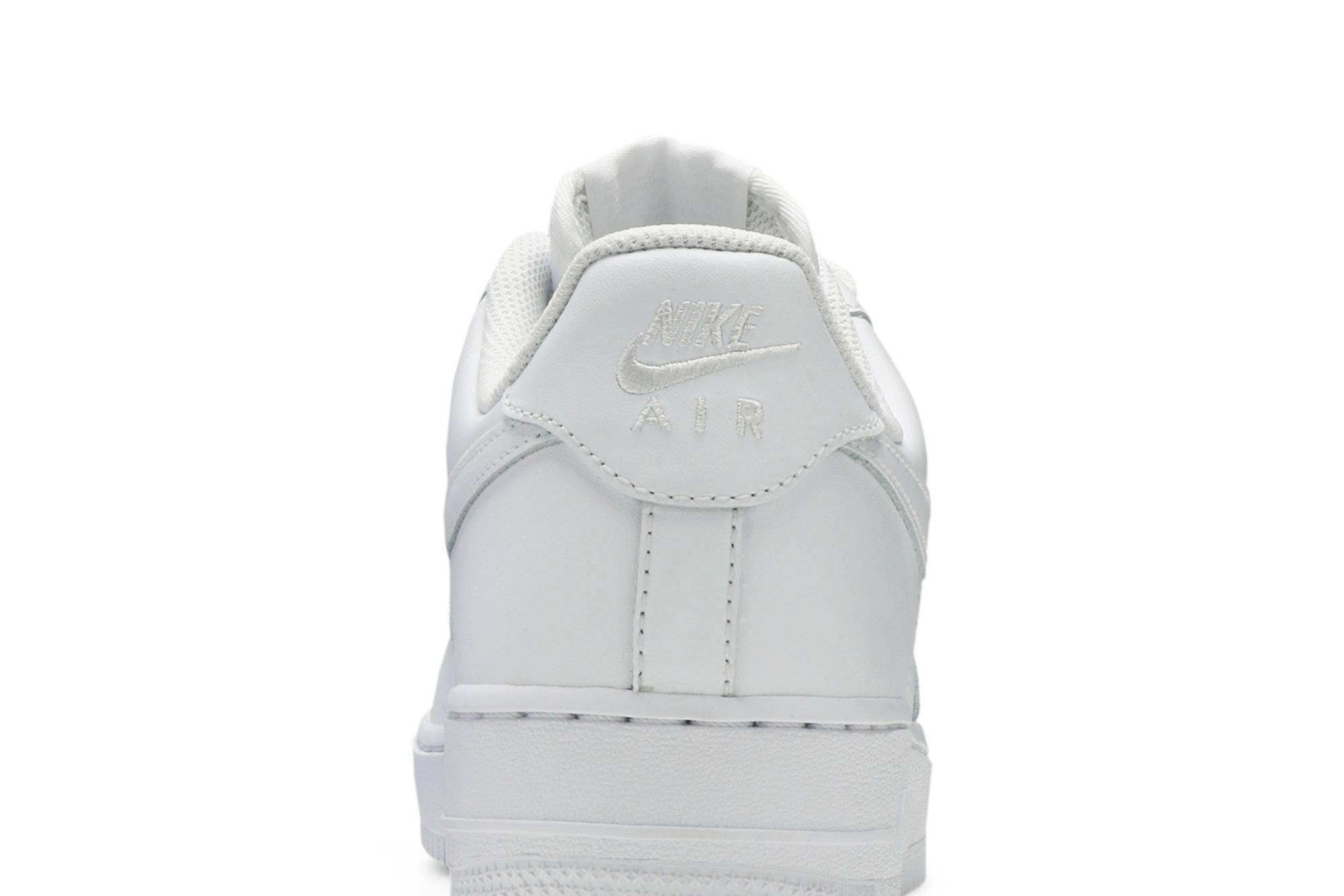 Nike Air Force 1 ’07 ‚Triple White‘ DD8959-100 Domahi store