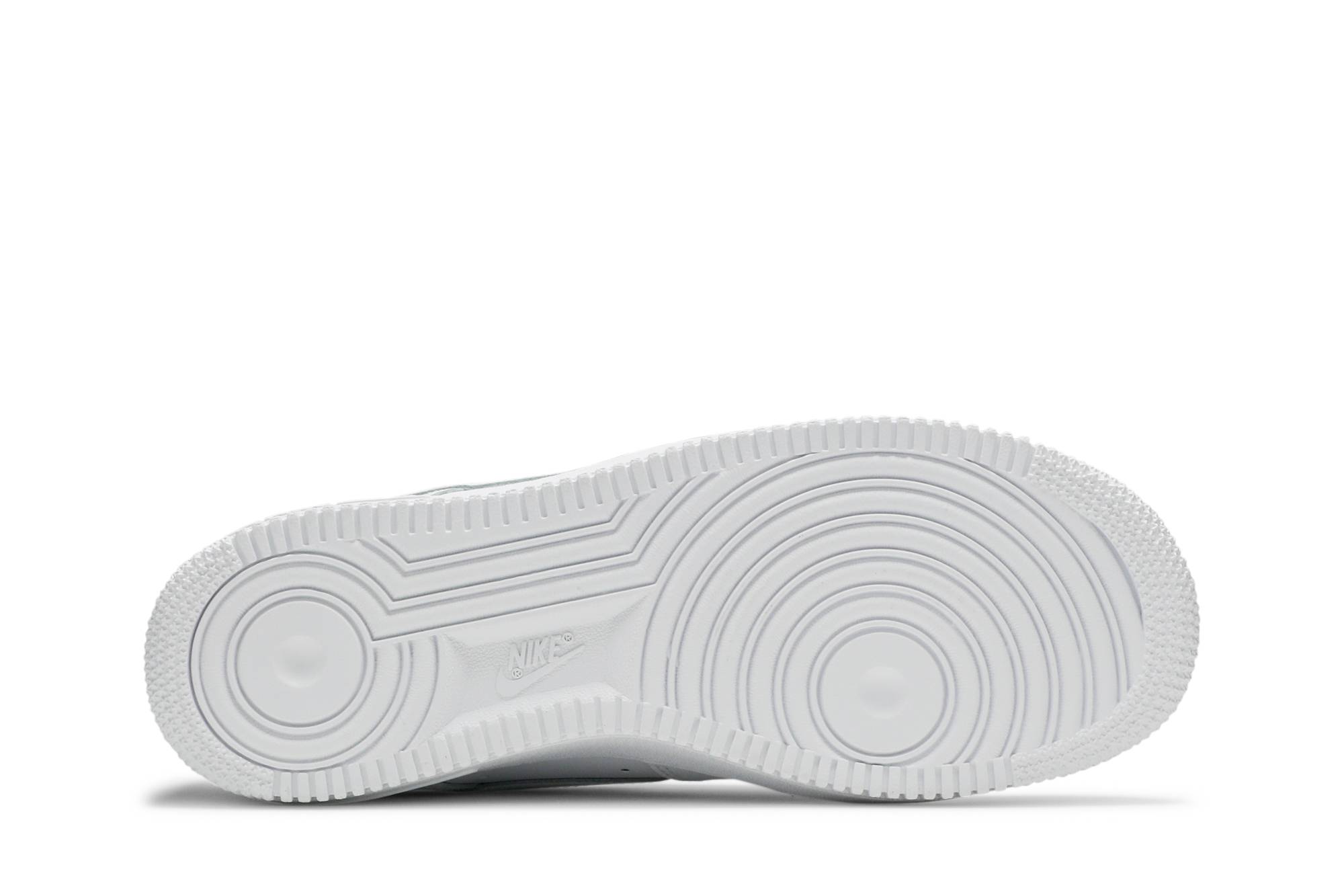 Nike Air Force 1 ’07 ‚Triple White‘ DD8959-100 Domahi store