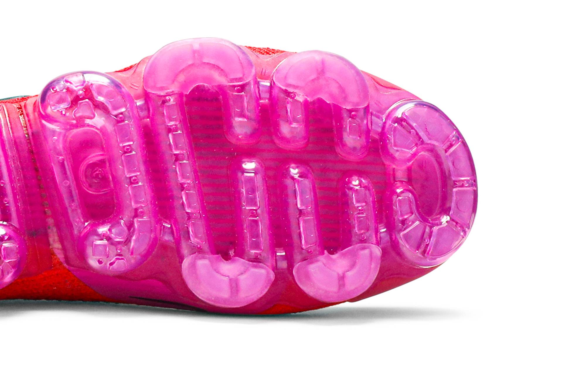 Nike Air VaporMax Moc 2 University Red Fuchsia Blast AJ6599-600 Domahi Store