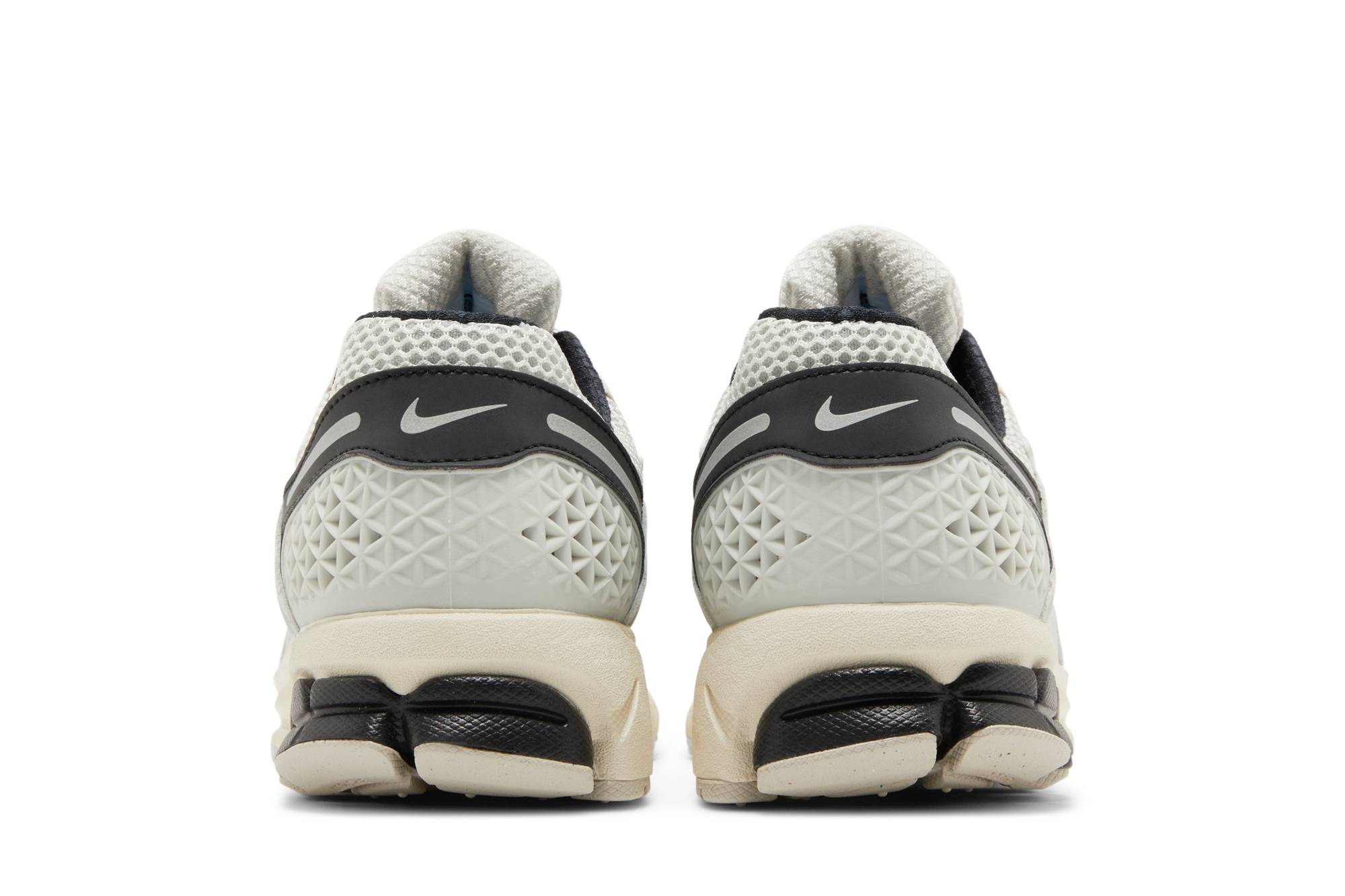 Nike Air Zoom Vomero 5 ‚Supersonic‘ FN7649-110 Domahi store