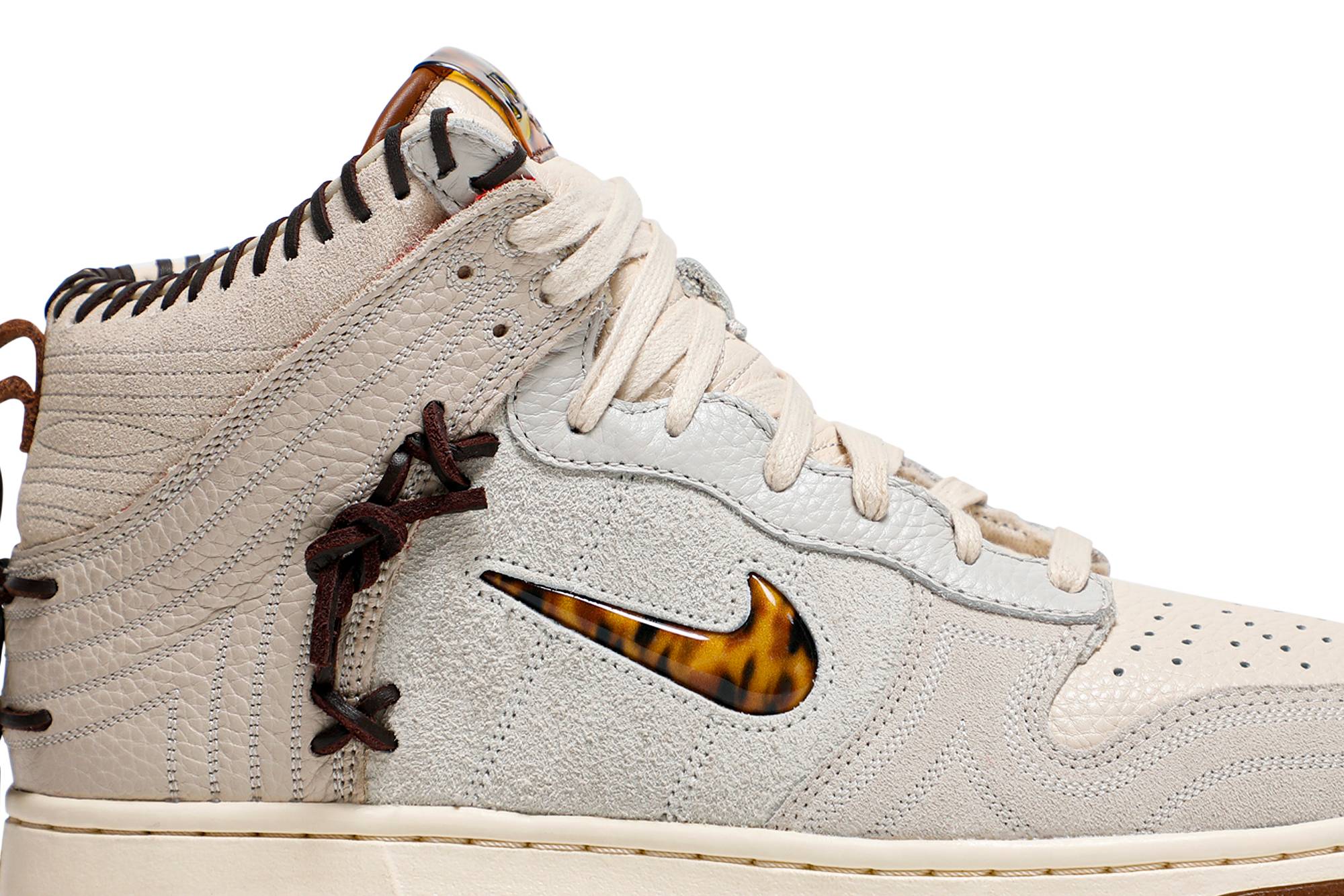 Nike Dunk High x Bodega ‚Friends & Family‘ CZ8125-100 Domahi store