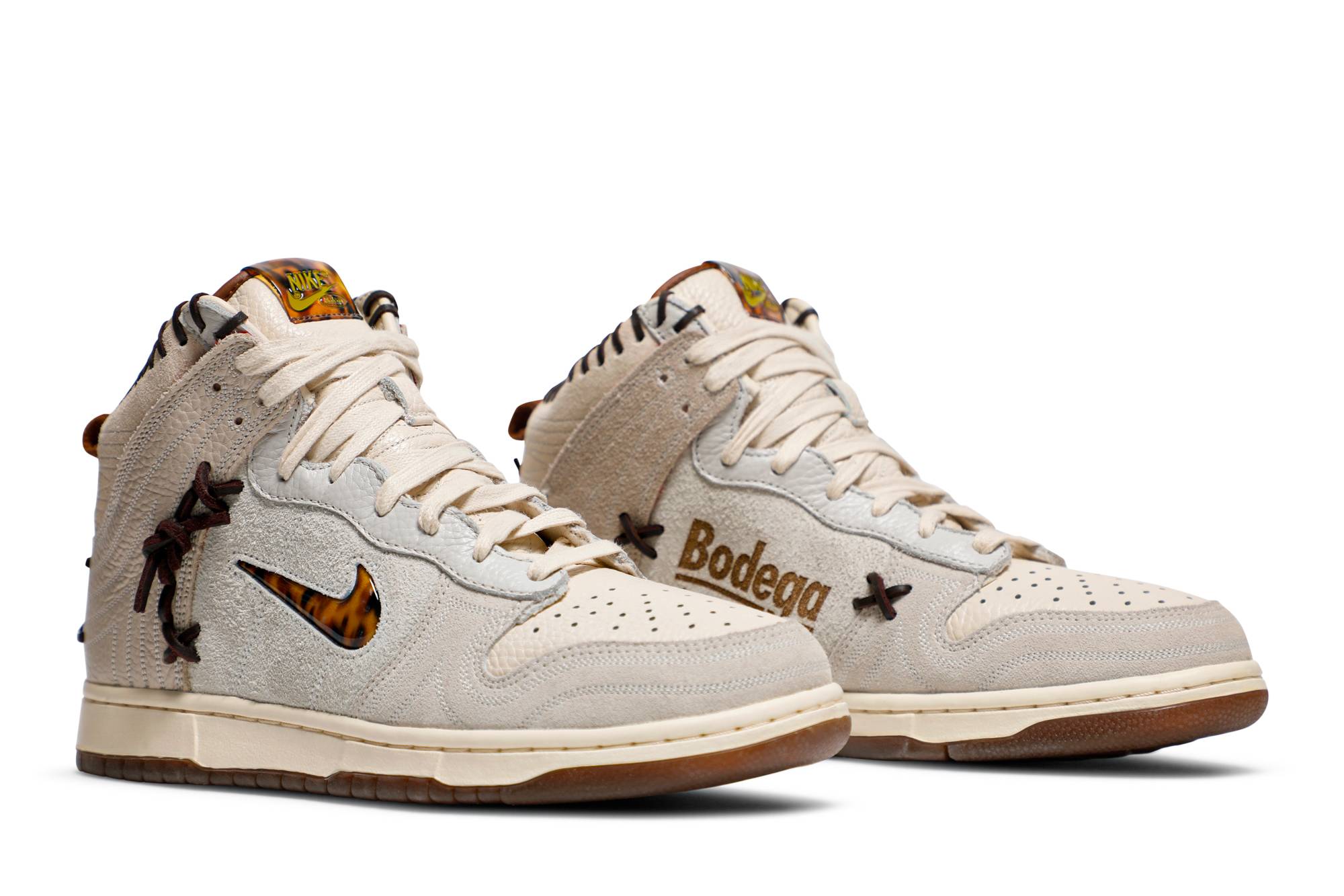 Nike Dunk High x Bodega ‚Friends & Family‘ CZ8125-100 Domahi store