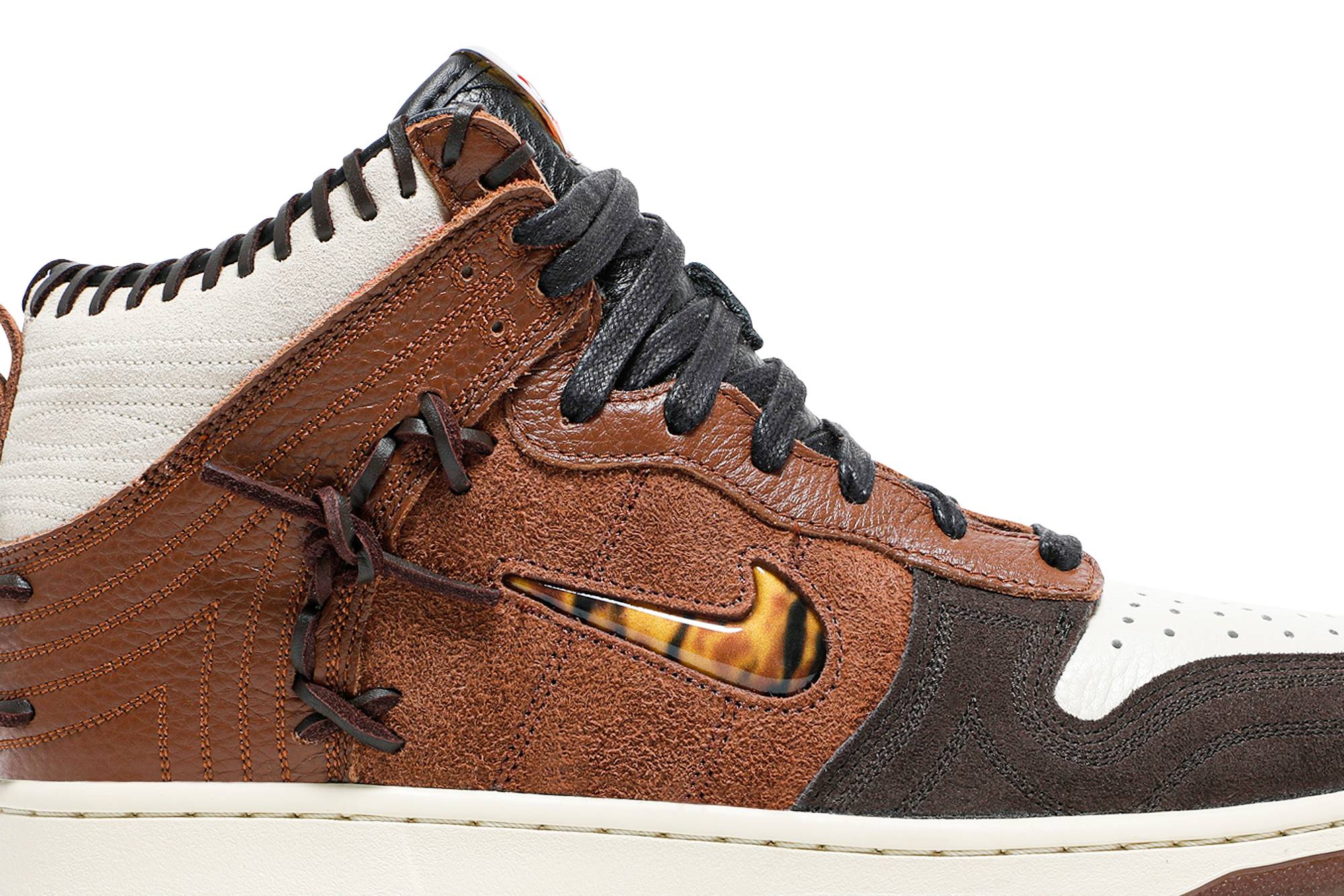 Nike Dunk High x Bodega ‚Legend‘ CZ8125-200 Domahi store