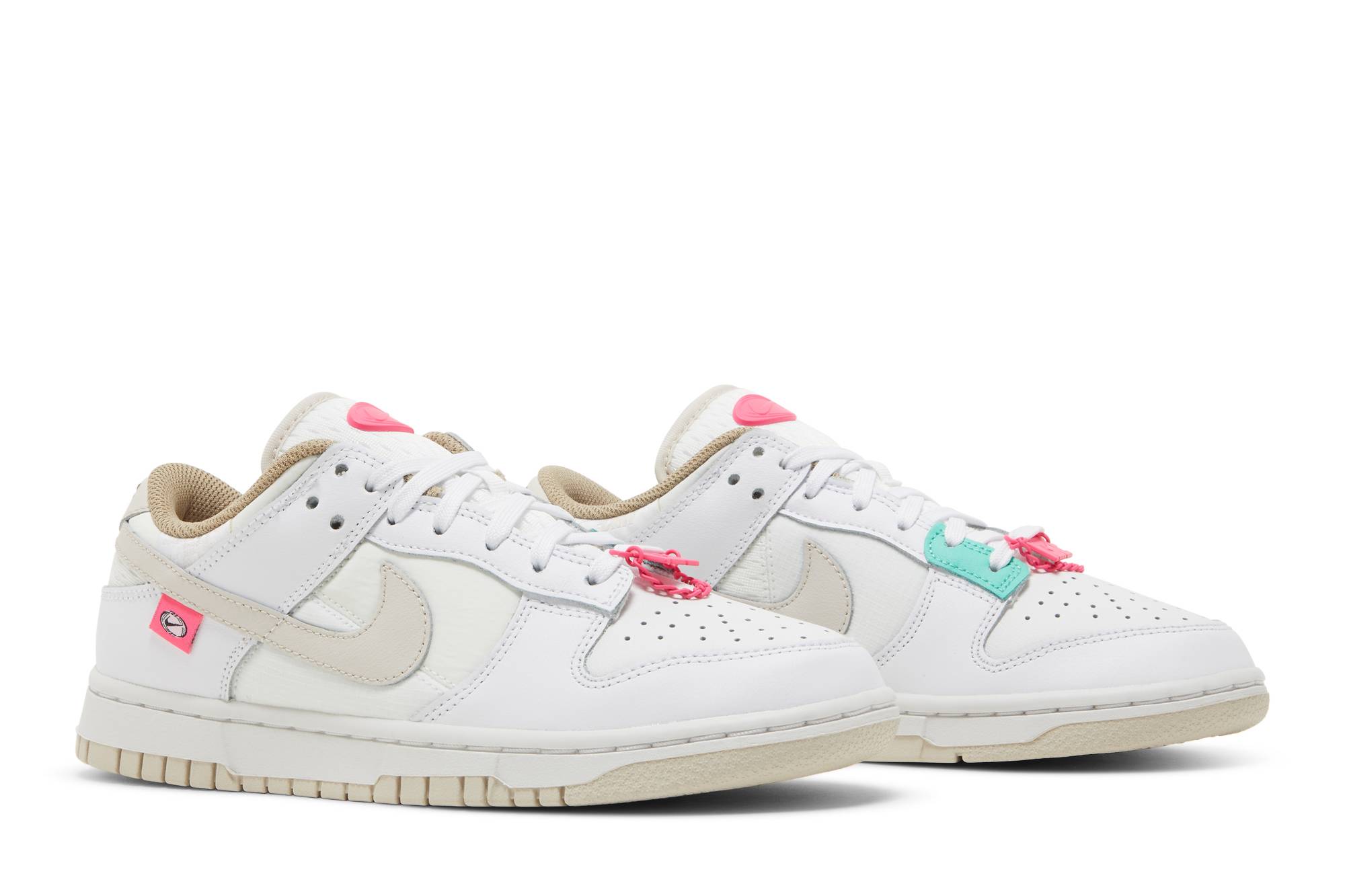 Nike Dunk Low ‚Bling‘ DX6060-121 Domahi store