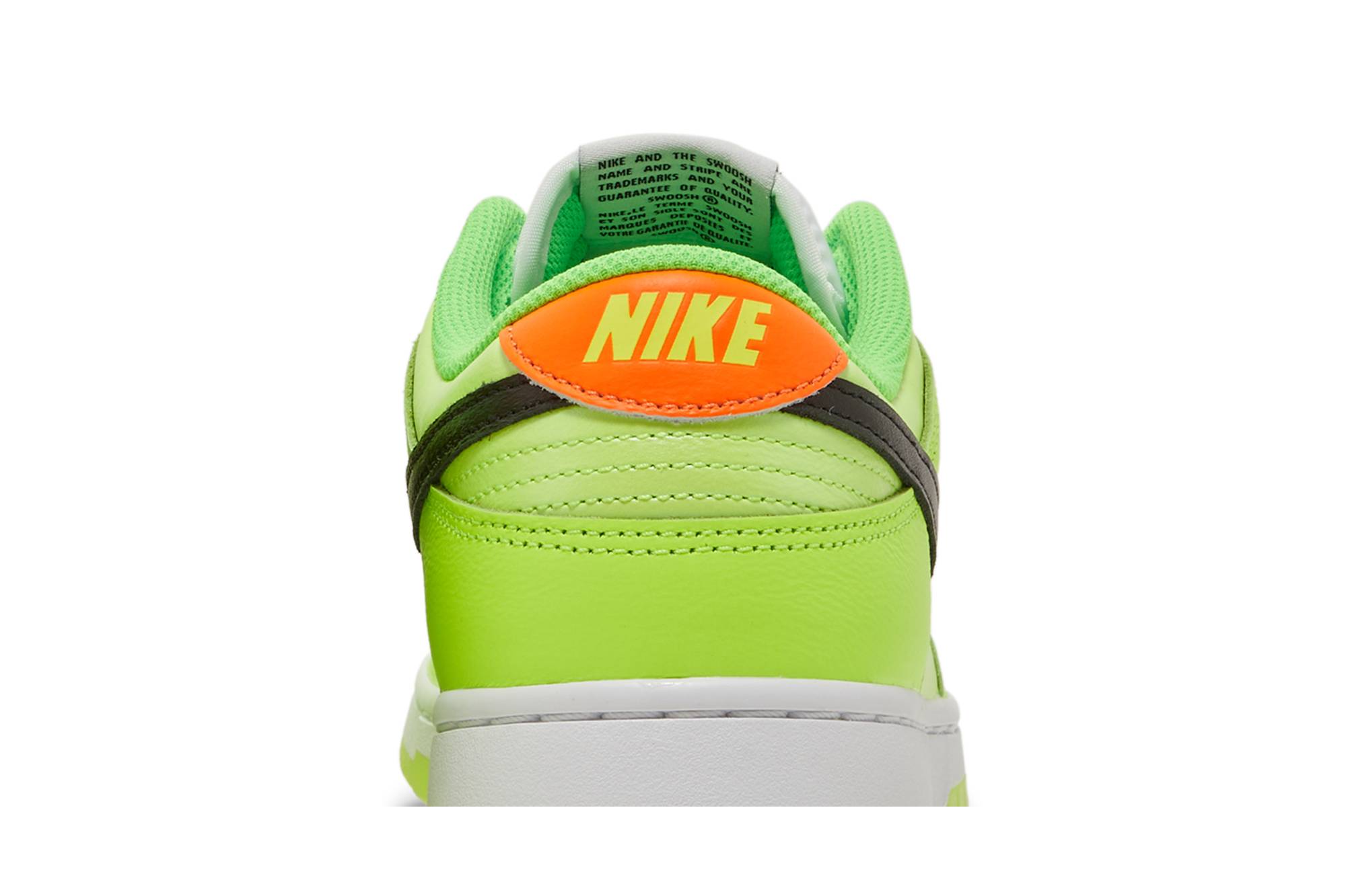 Nike Dunk Low ‚Glow In The Dark‘ FJ4610-702 Domahi store