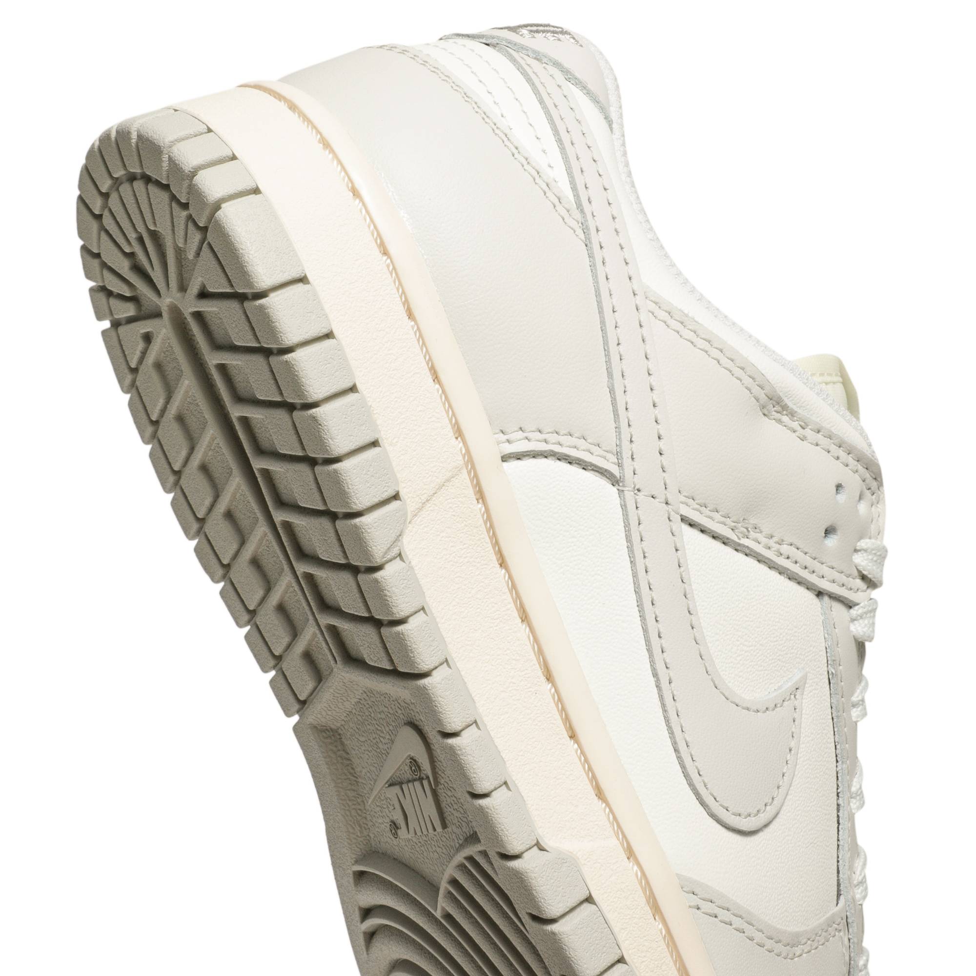 Nike Dunk Low ‚Light Bone‘ DD1503-107 Domahi store