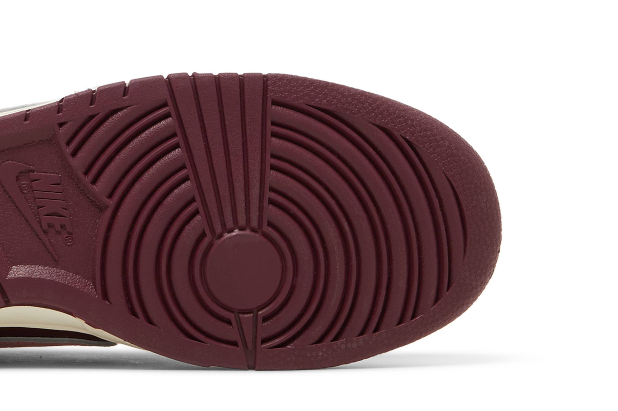 Nike Dunk Low ‚Valentine’s Day‘ (2023) DR9705-100 Domahi store