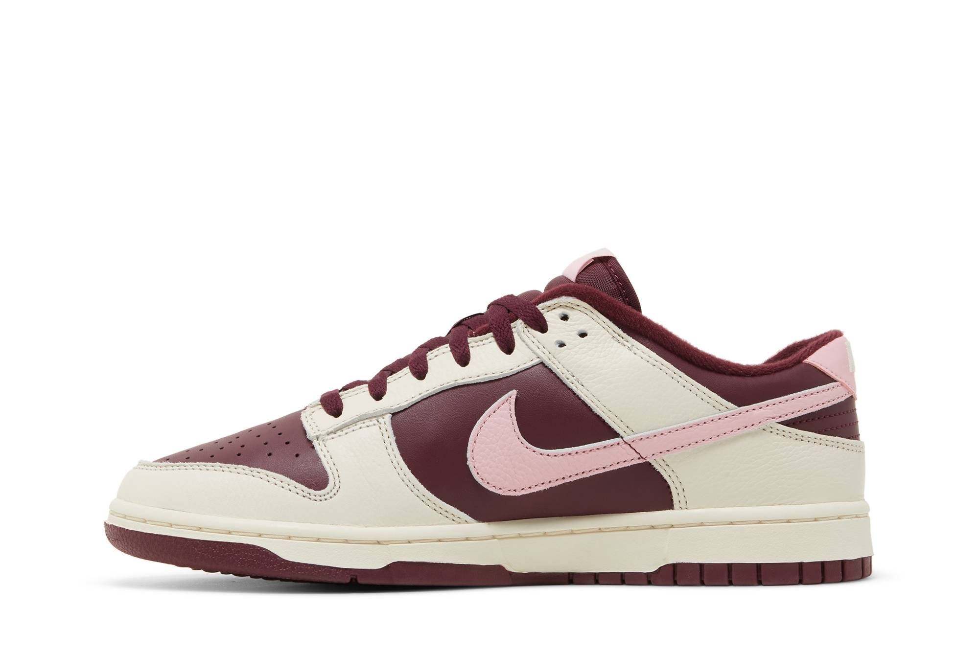 Nike Dunk Low ‚Valentine’s Day‘ (2023) DR9705-100 Domahi store