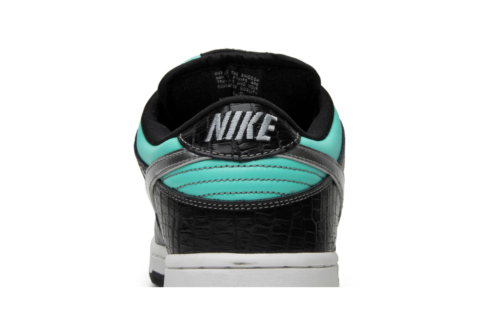 Nike SB Dunk Low Pro x Diamond Supply Co. ‚Tiffany‘ 304292-402 Domahi store
