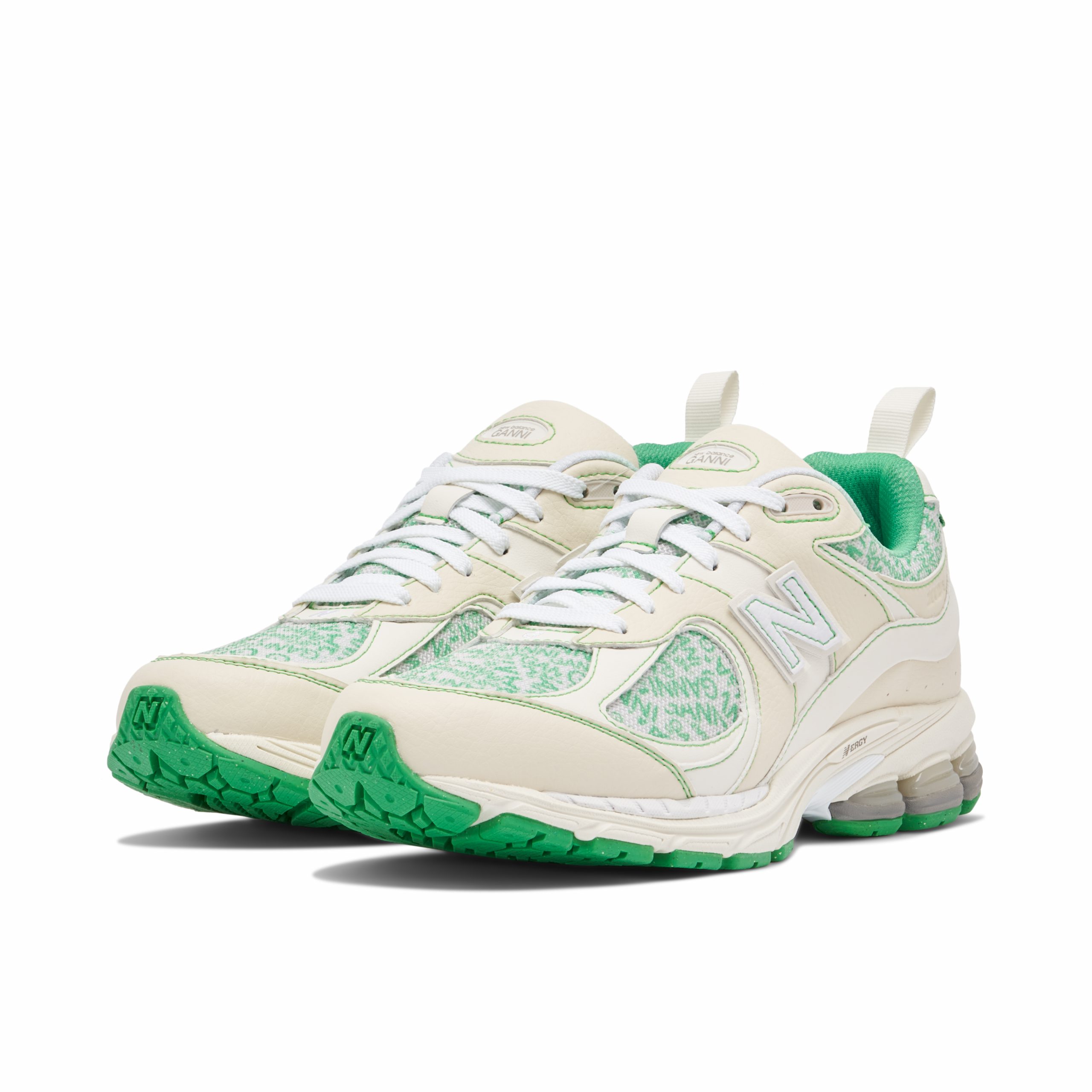 New Balance 2002R Cream M2002RGC Mattress Sneaker Store