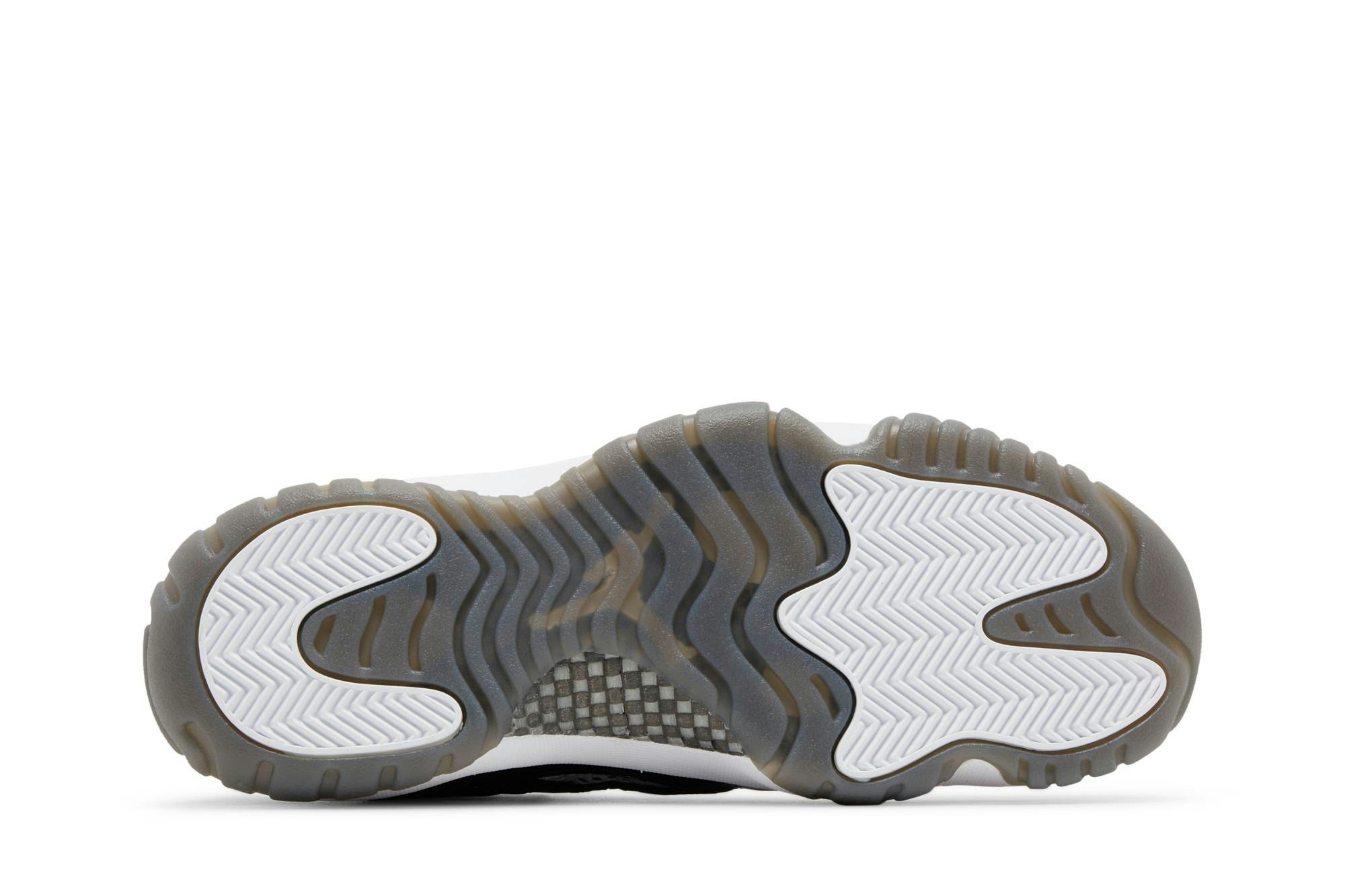 Air Jordan 11 Low IE ‘Black White’ 919712-001