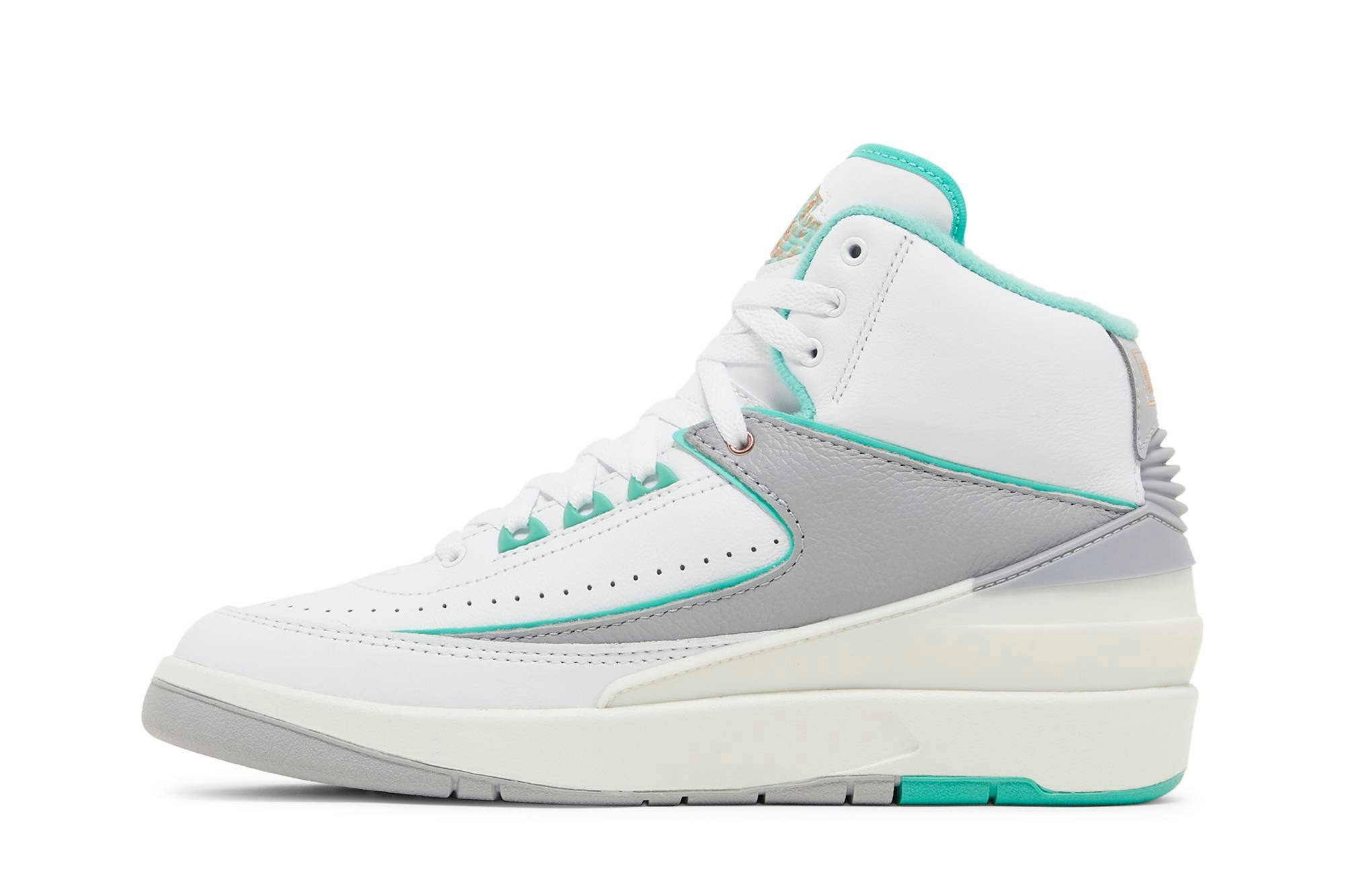 Air Jordan 2 Retro ‘Crystal Mint’ FN6755-100