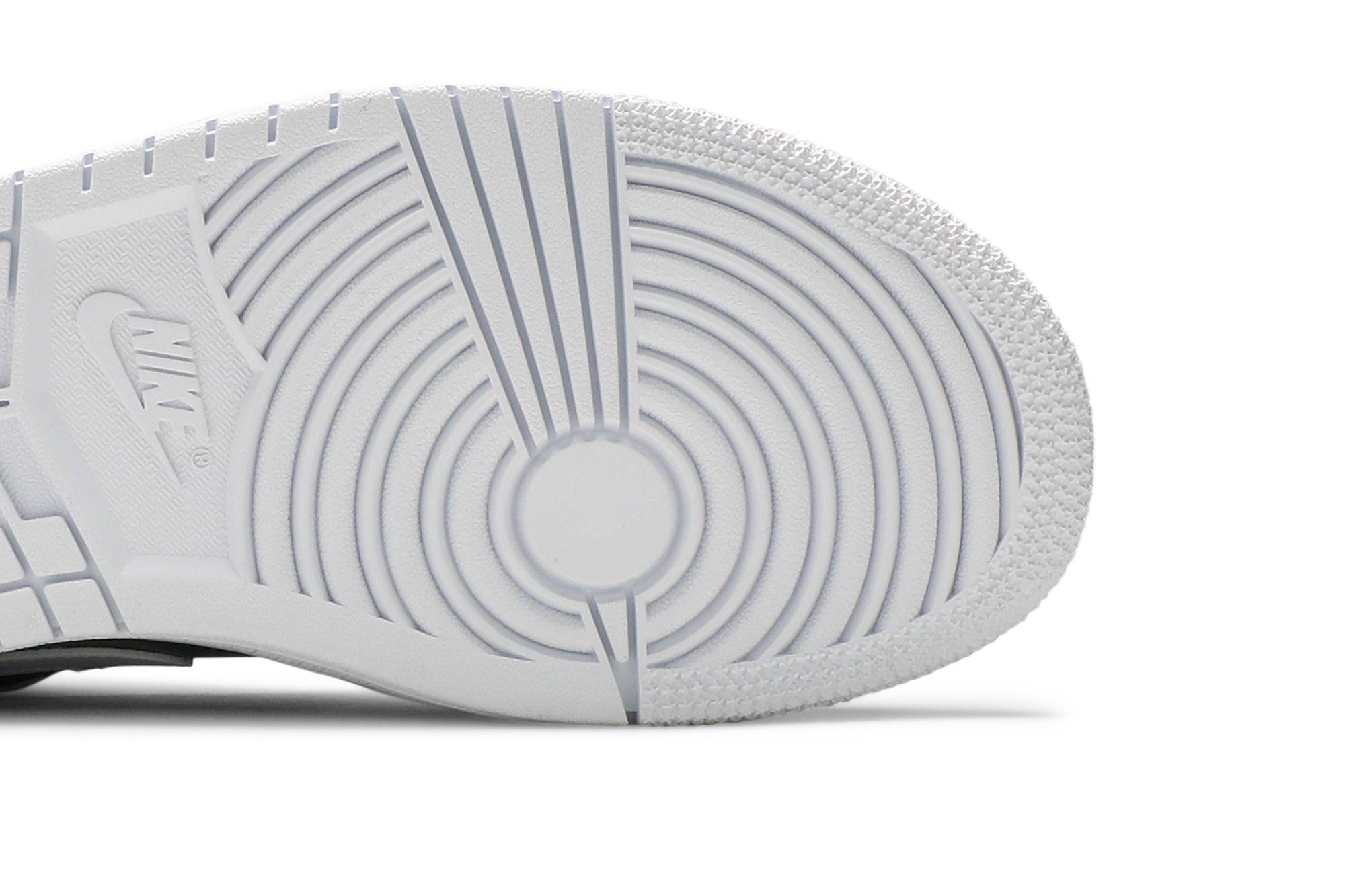 Air Jordan 1 Low ‘Panda’ DC0774-100 Domahi store