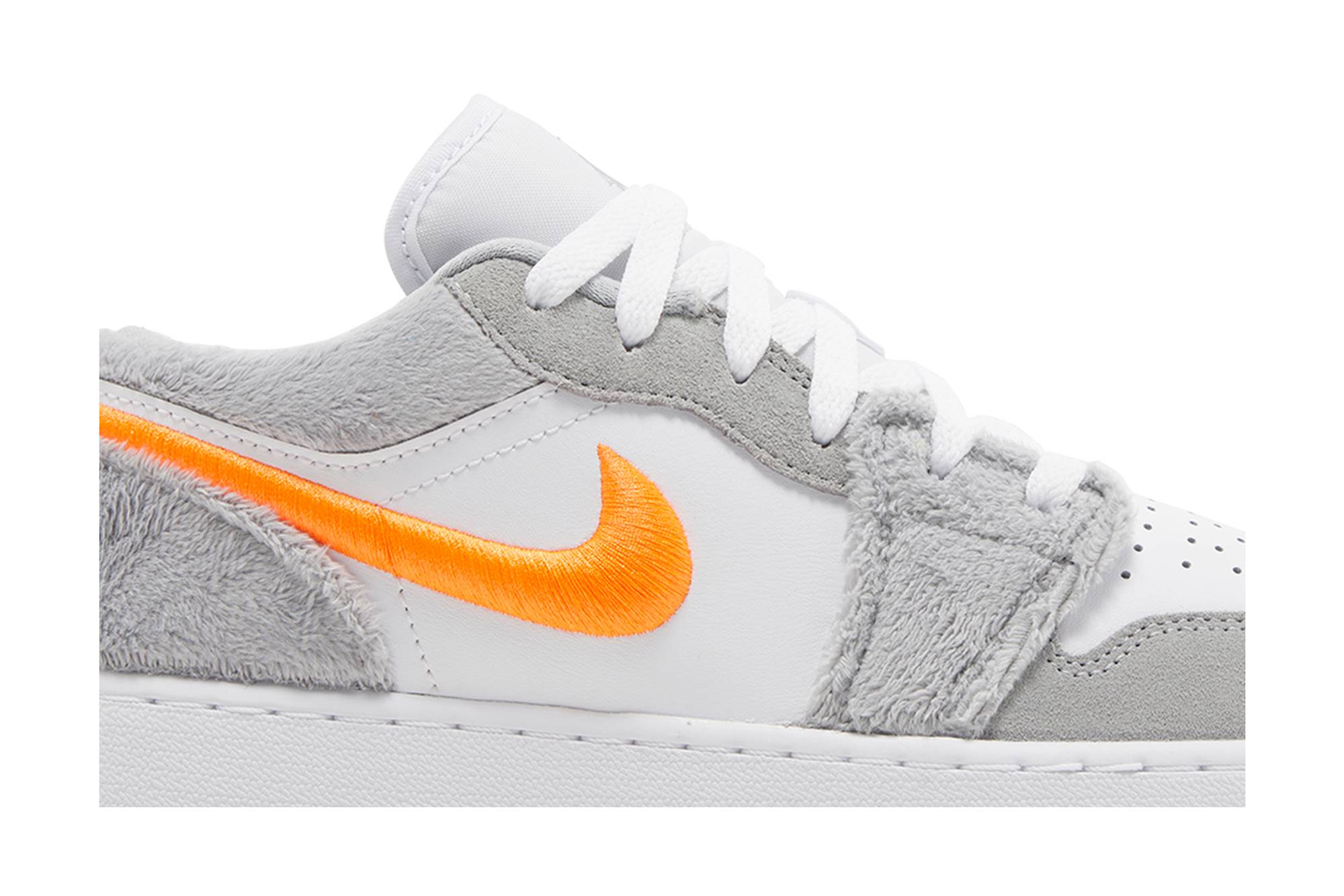 Air Jordan 1 Low ‘Rabbit’ DZ6333-083 Domahi store