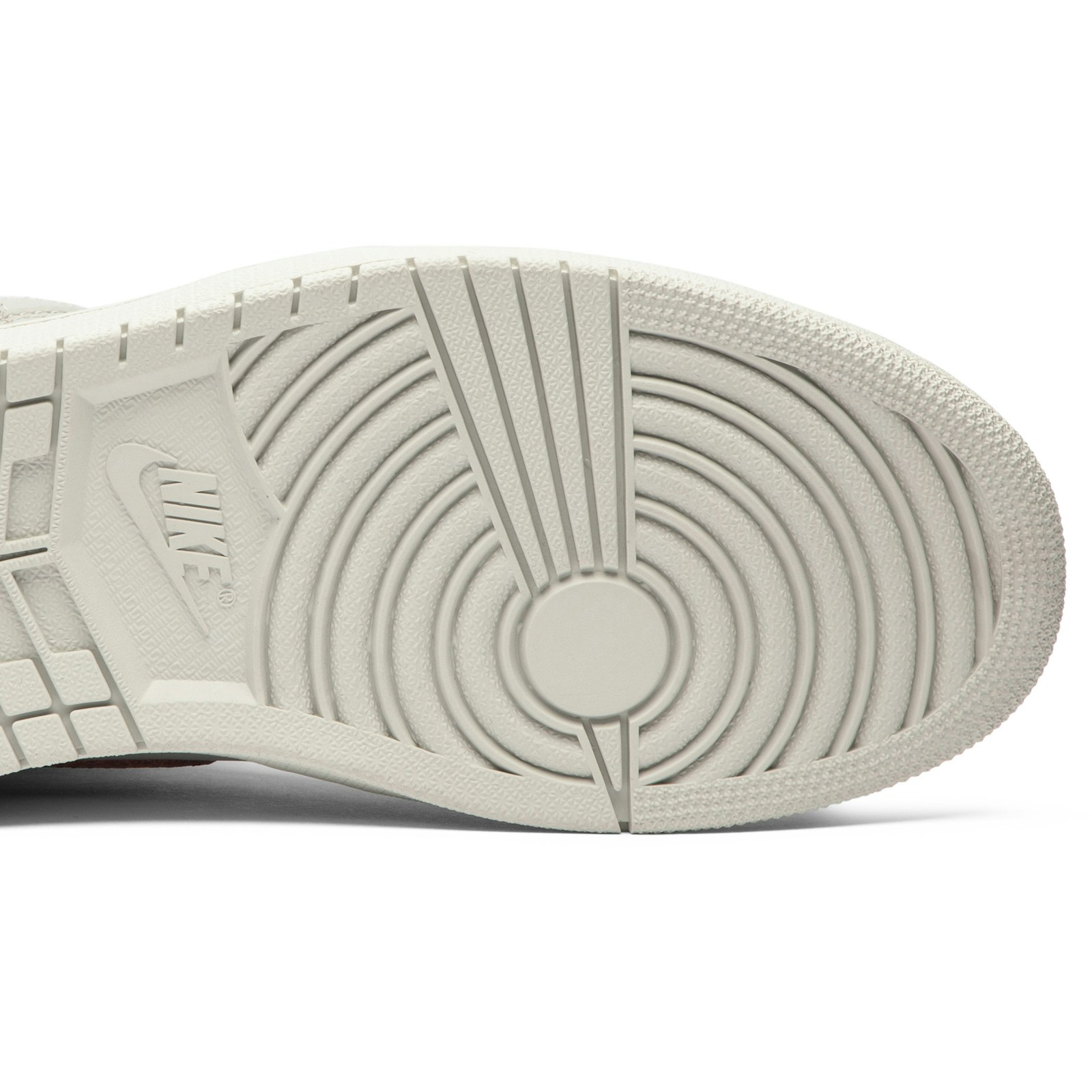 Air Jordan 1 Retro High SB ‘NYC to Paris’ CD6578-006 Domahi store