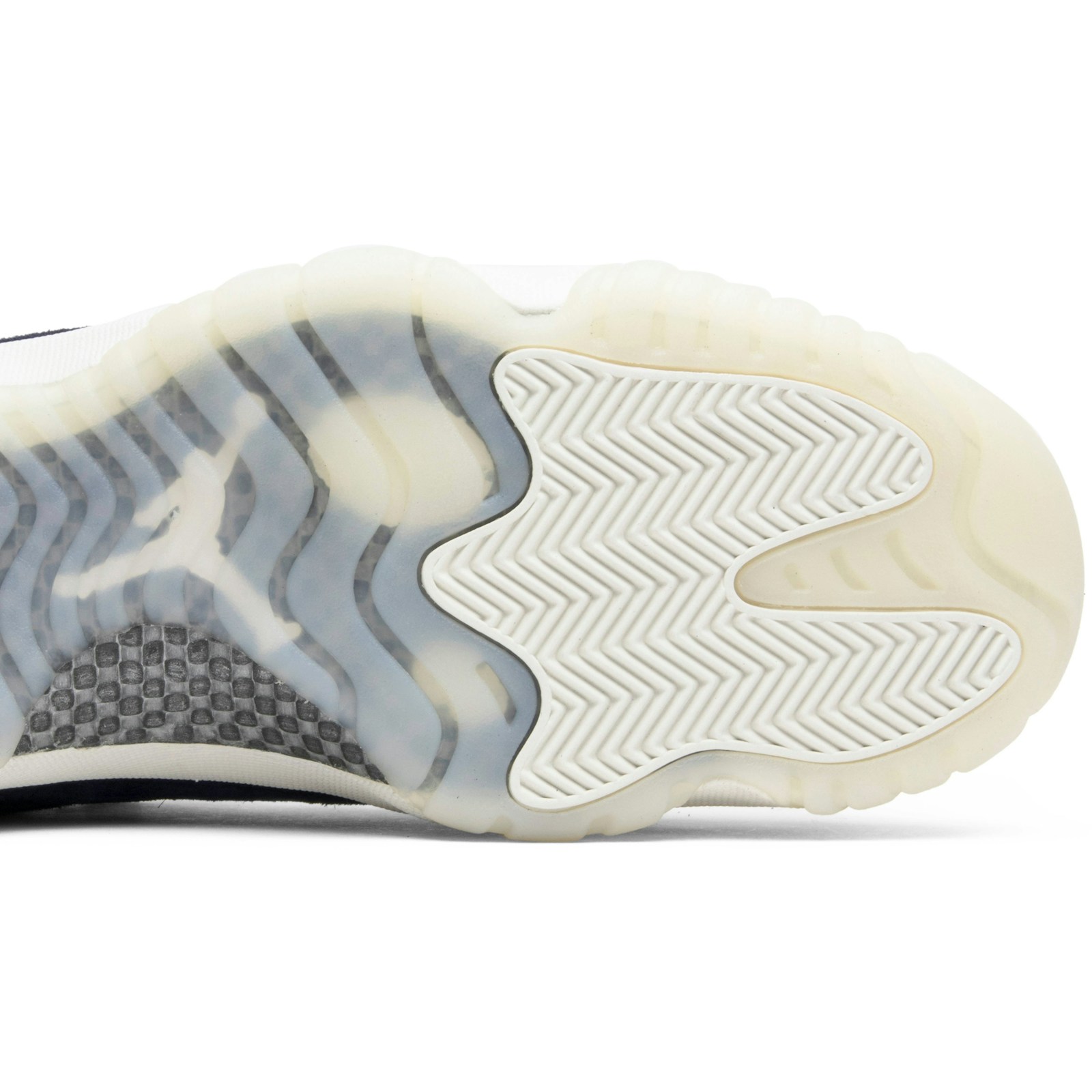 Air Jordan 11 Retro Low ‘RE2PECT’ AV2187-441 Domahi store