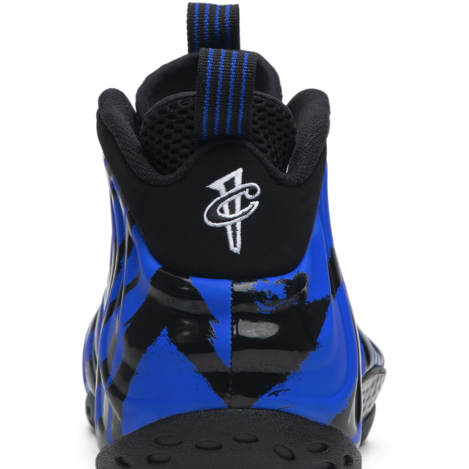 Nike Air Foamposite One ‘Tiger Stripes’ BV8161-400 Domahi store