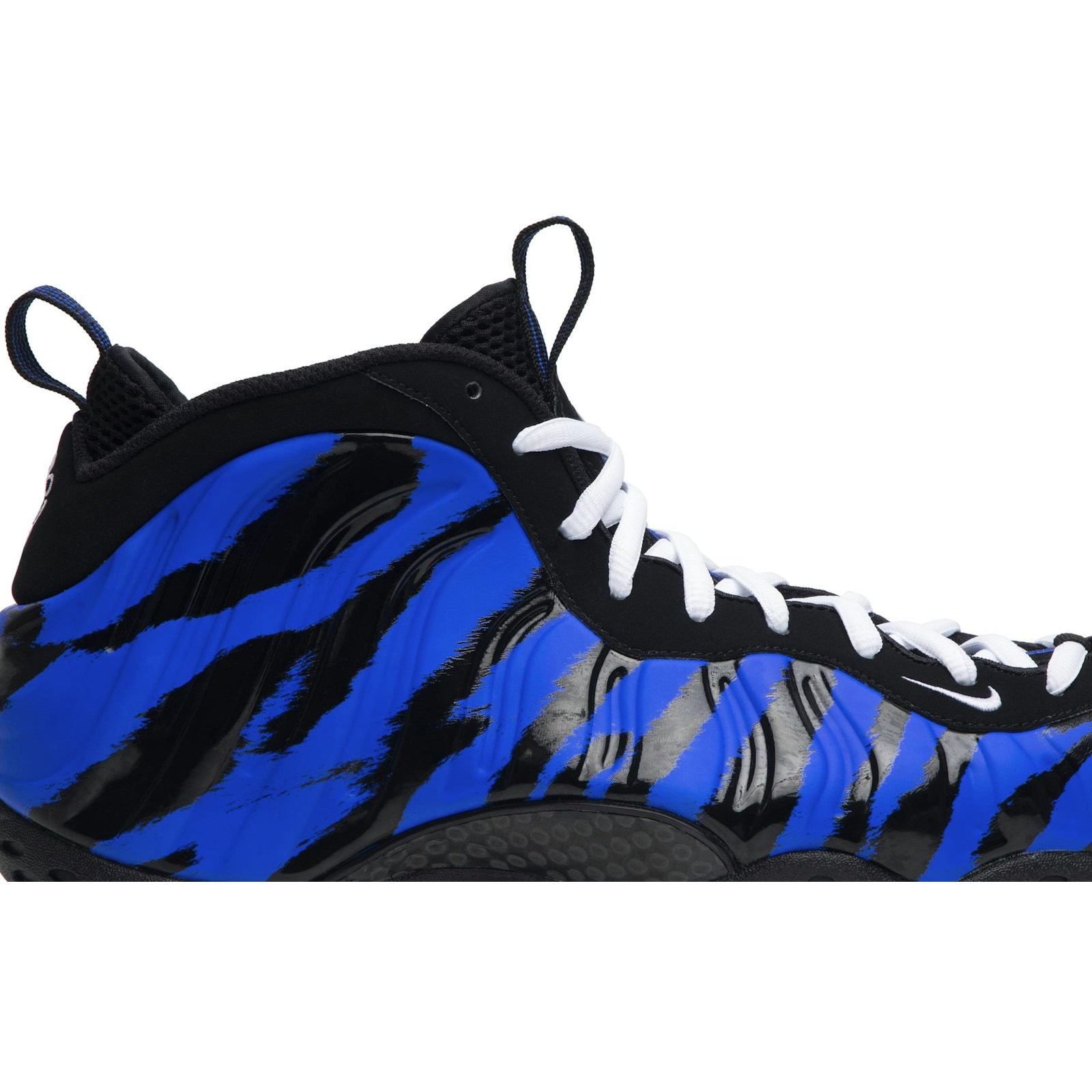 Nike Air Foamposite One ‘Tiger Stripes’ BV8161-400 Domahi store