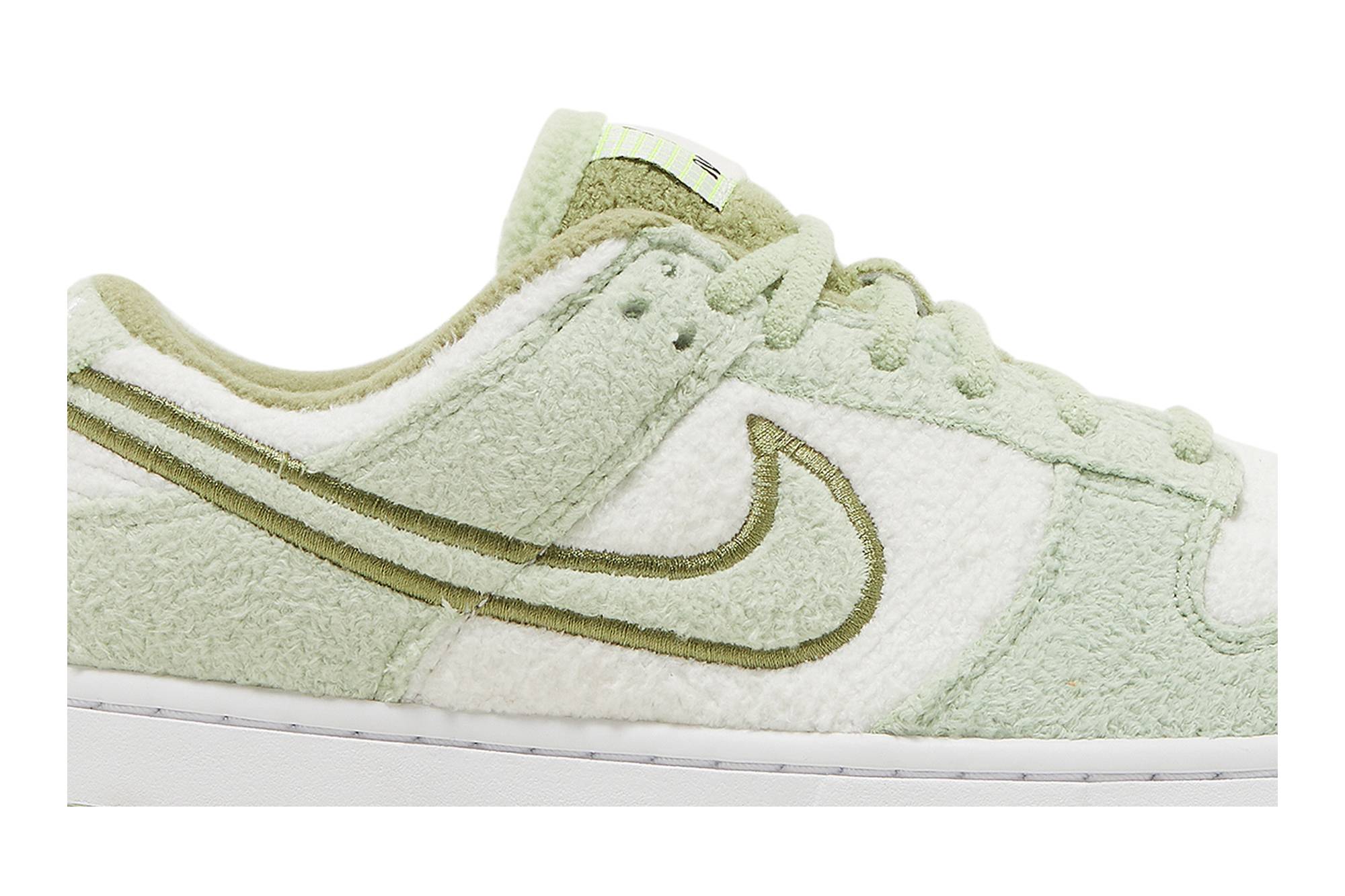 Nike Dunk Low ‘Fleece – Honeydew’ DQ7579-300 Domahi Store