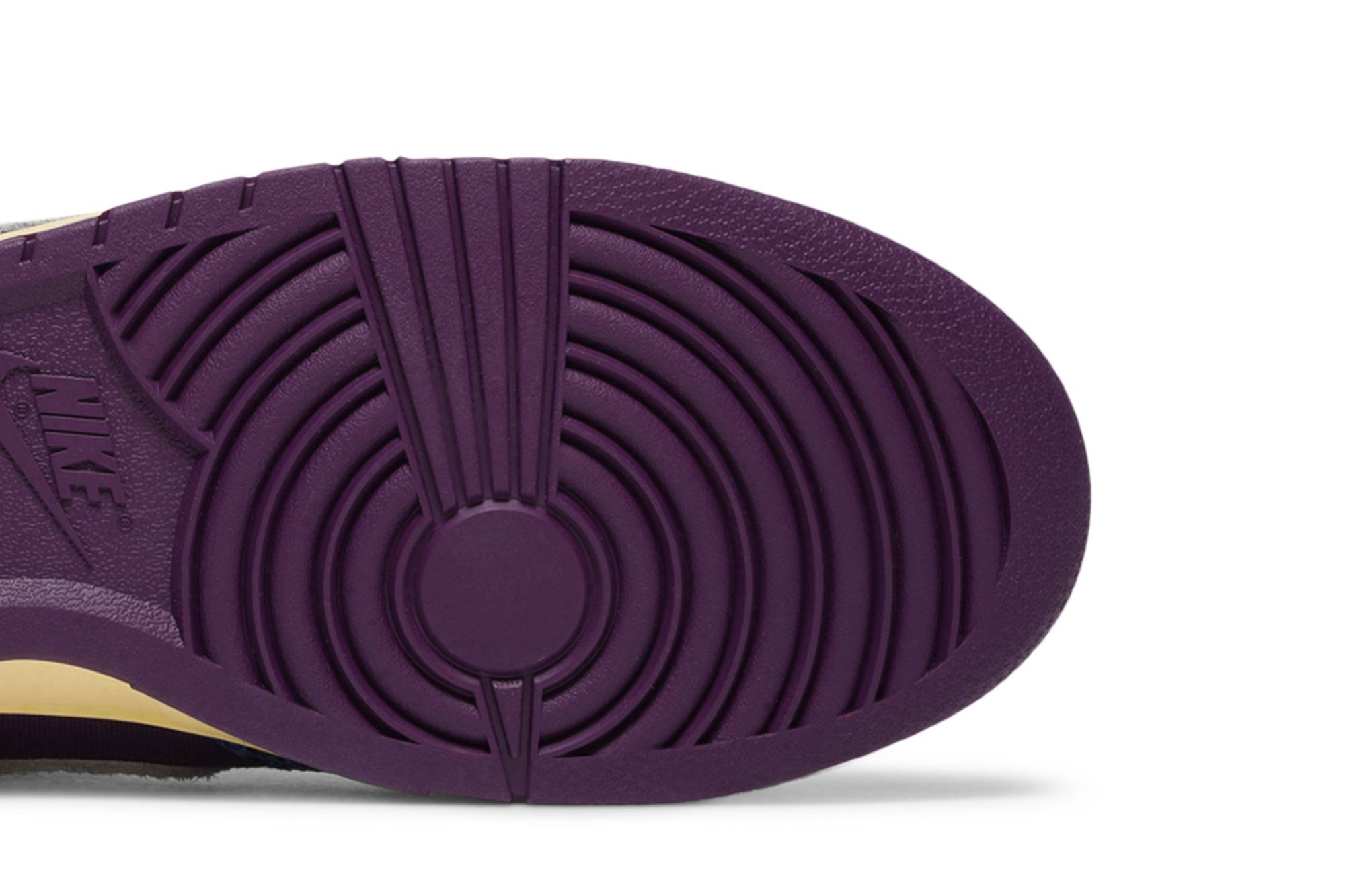 Nike Dunk Low SP x UNDEFEATED ‘5 On It’ DH6508-400 Domahi store