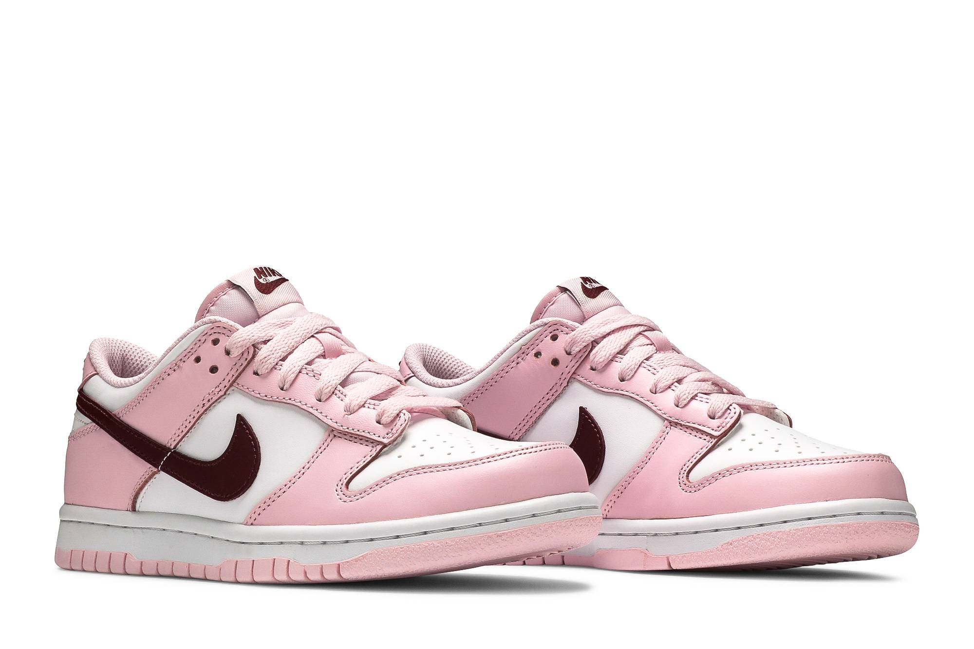 Nike Dunk Low ‘Valentine’s Day’ CW1590-601 Domahi store
